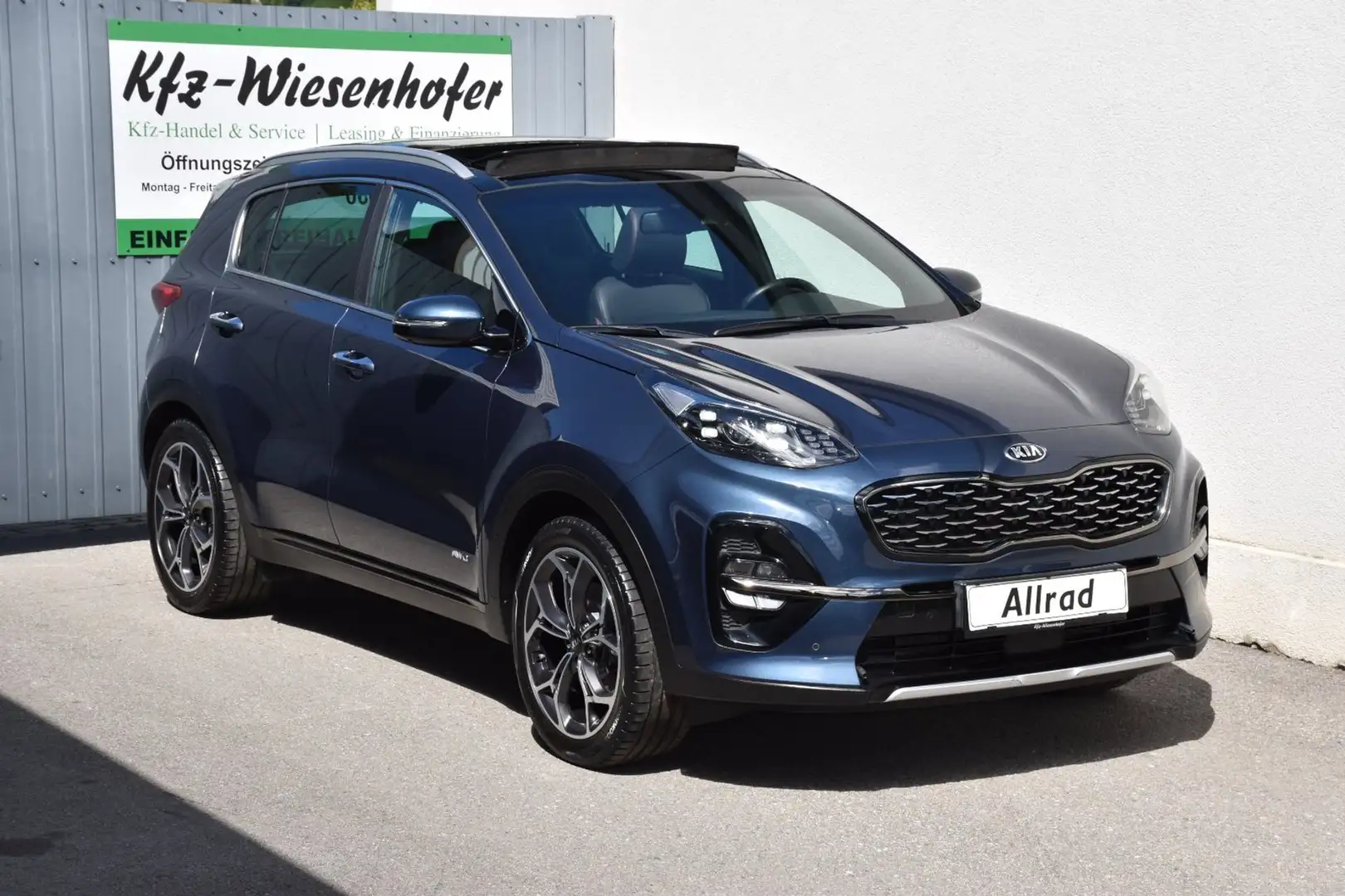 Kia Sportage 1.6 CRDi GT Line 4WD - Anhängerkupplung / Service Blau - 1