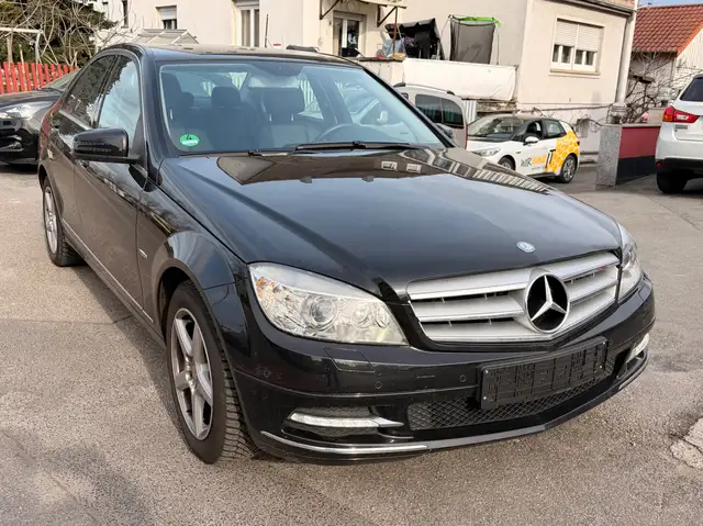 Mercedes-Benz C 180 C 180 CGI BlueEfficiency /Automatik/Klima/Xenon/Na