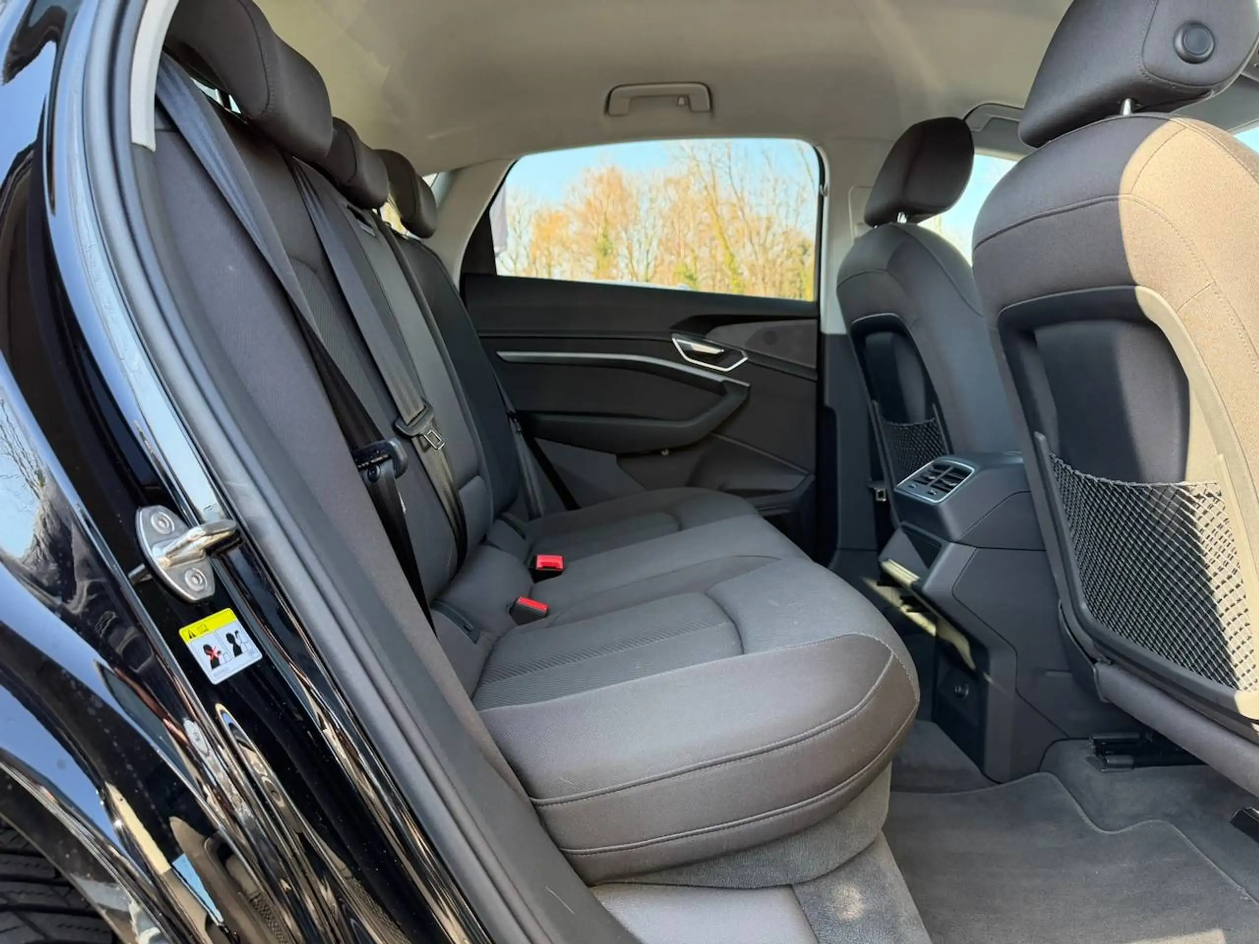 Audi e-tron 50 SPORTBACK QUATTRO GPS 360°CAM CARPLY ELEKKOFFR — 9/17