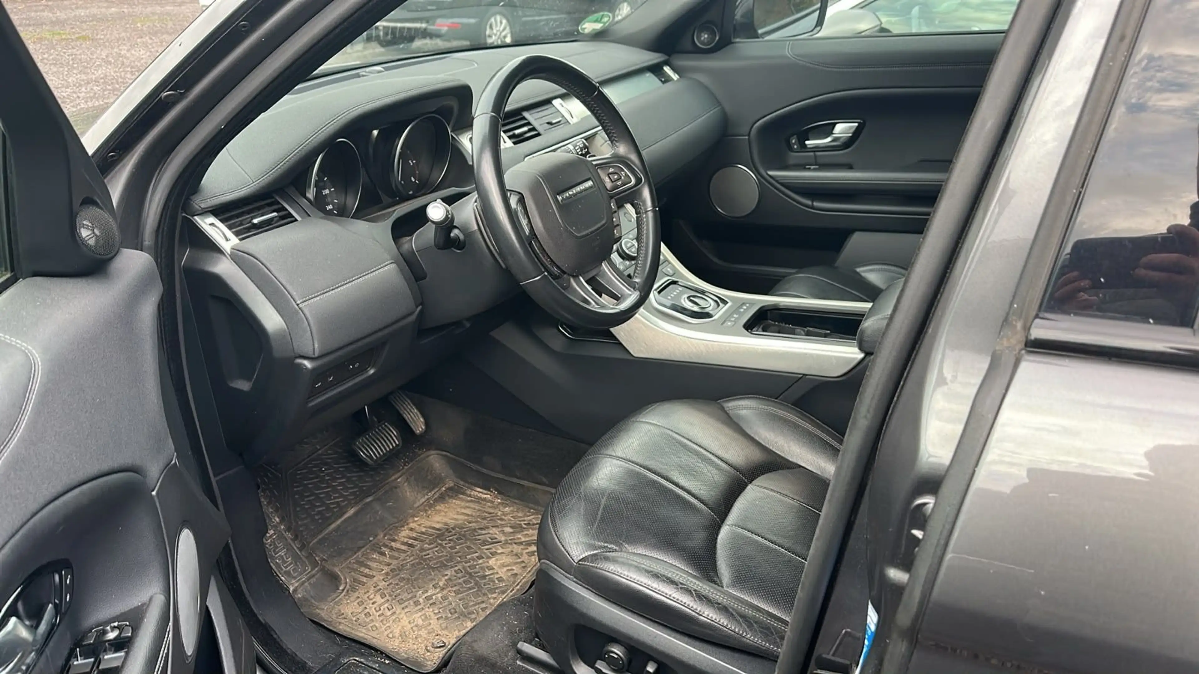Land Rover Range Rover Evoque SE Dynamic RFK+AHK — photo 4
