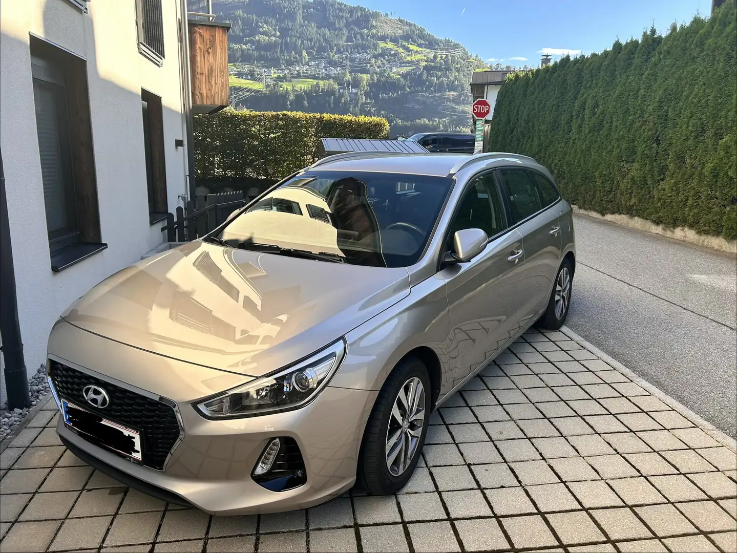 Hyundai i30 CW 1,0 T-GDI Start/Stopp Premium - 1