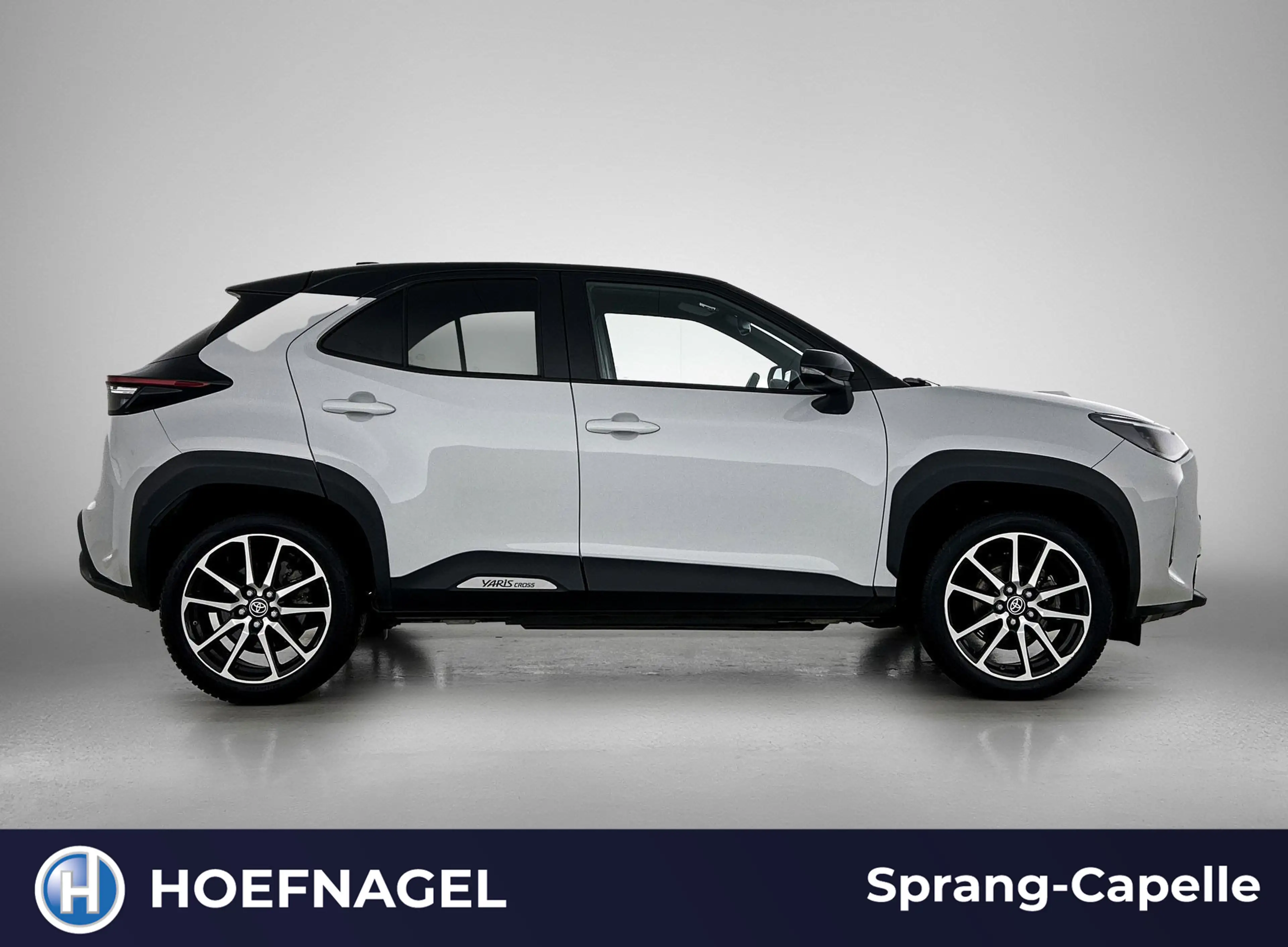 Toyota Yaris Cross 1.5 Hybrid GR Sport | Trekhaak | Camera | Navi | S — photo 9