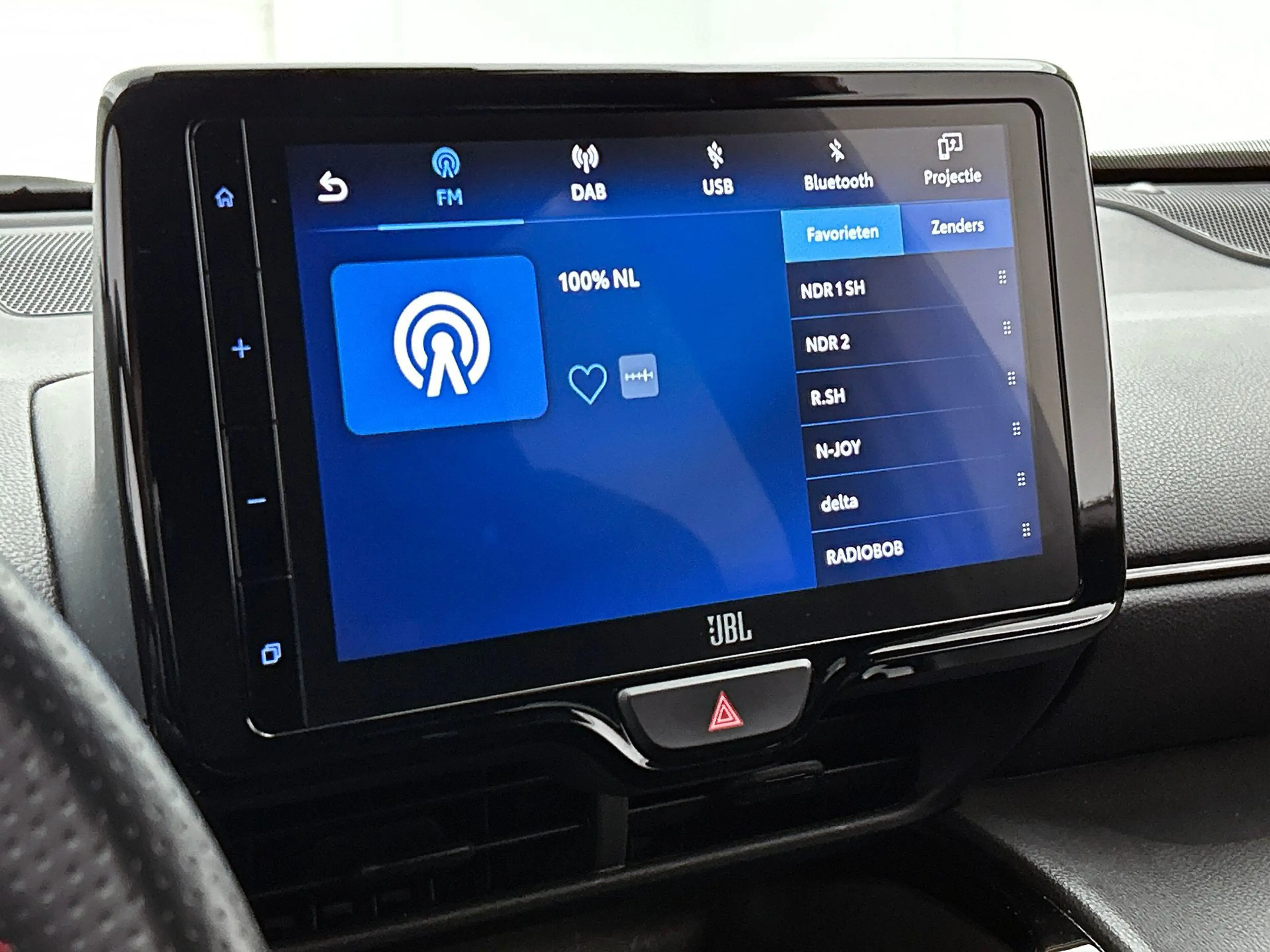 Toyota Yaris Cross 1.5 Hybrid GR Sport | Trekhaak | Camera | Navi | S — photo 16