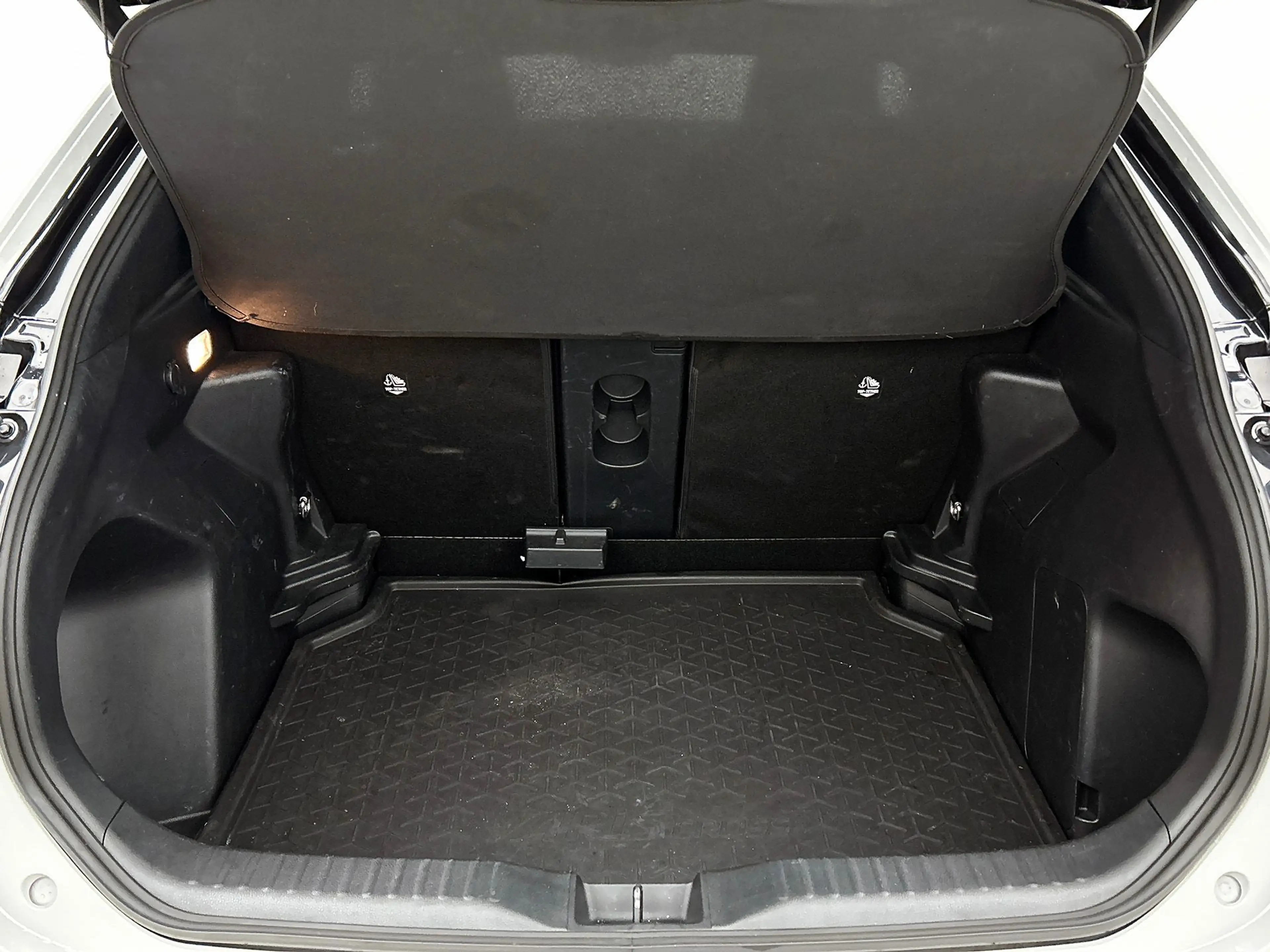 Toyota Yaris Cross 1.5 Hybrid GR Sport | Trekhaak | Camera | Navi | S — photo 36