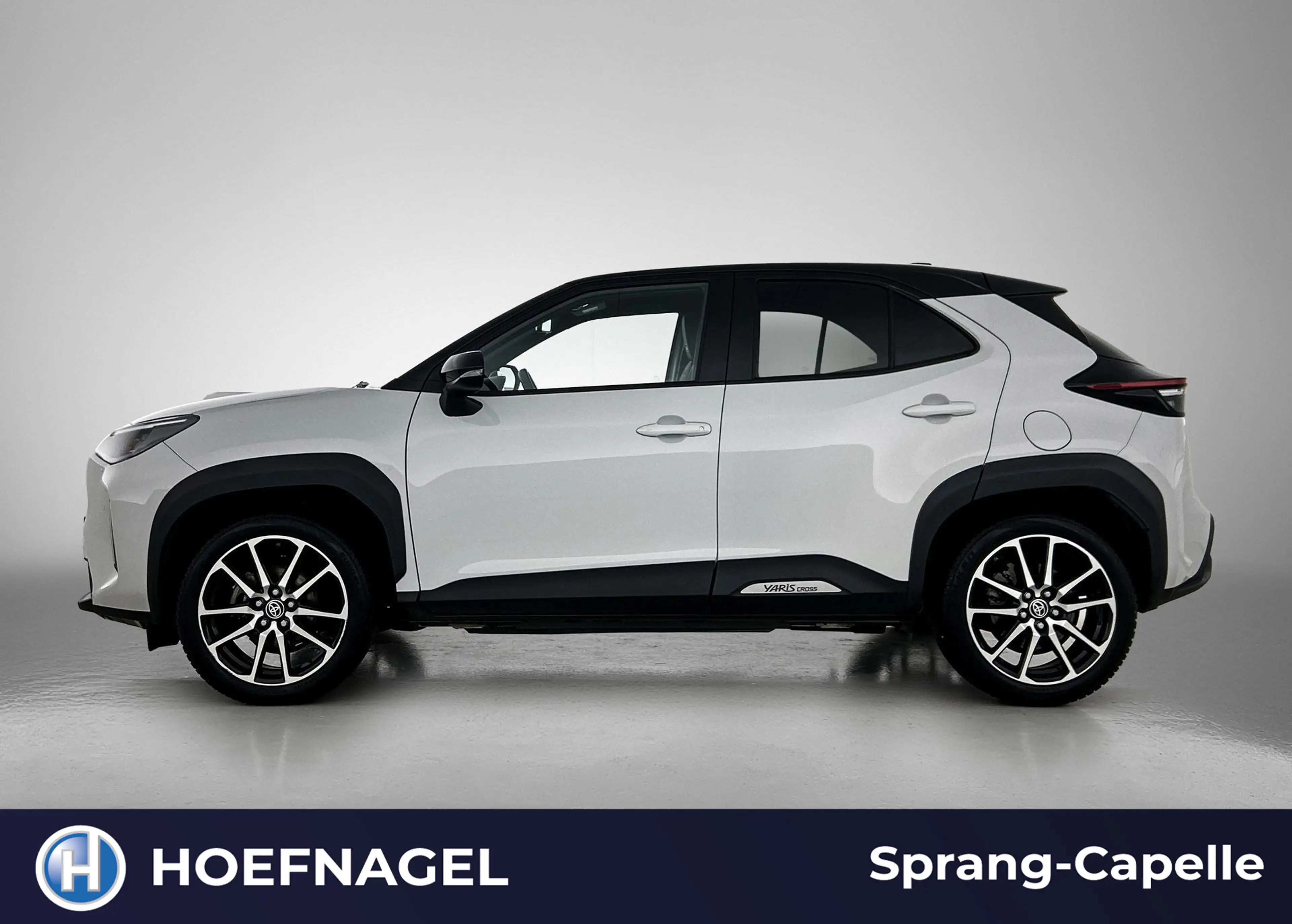 Toyota Yaris Cross 1.5 Hybrid GR Sport | Trekhaak | Camera | Navi | S — photo 3