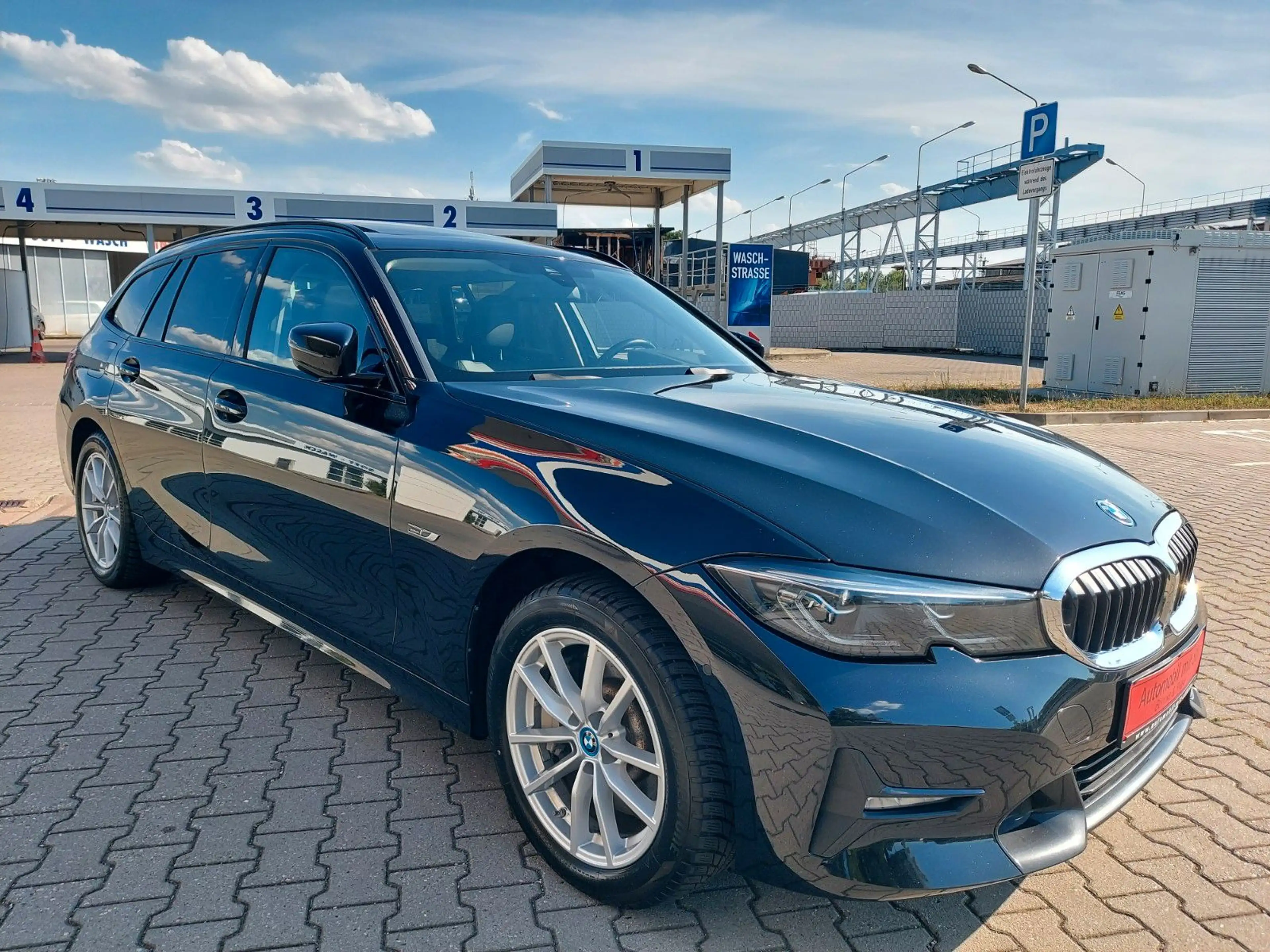 BMW 330 3 Touring 330 e xDrive Hybrid M Sport Pano Leder — photo 11