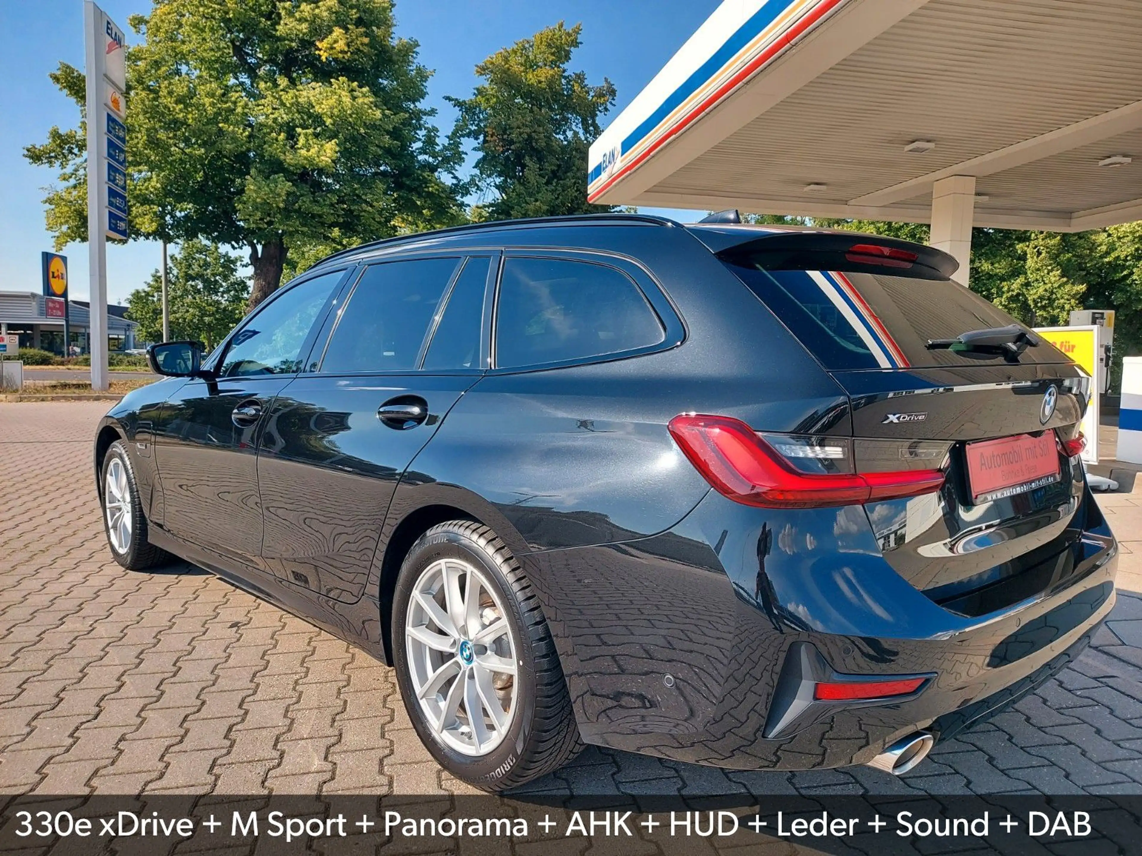 BMW 330 3 Touring 330 e xDrive Hybrid M Sport Pano Leder