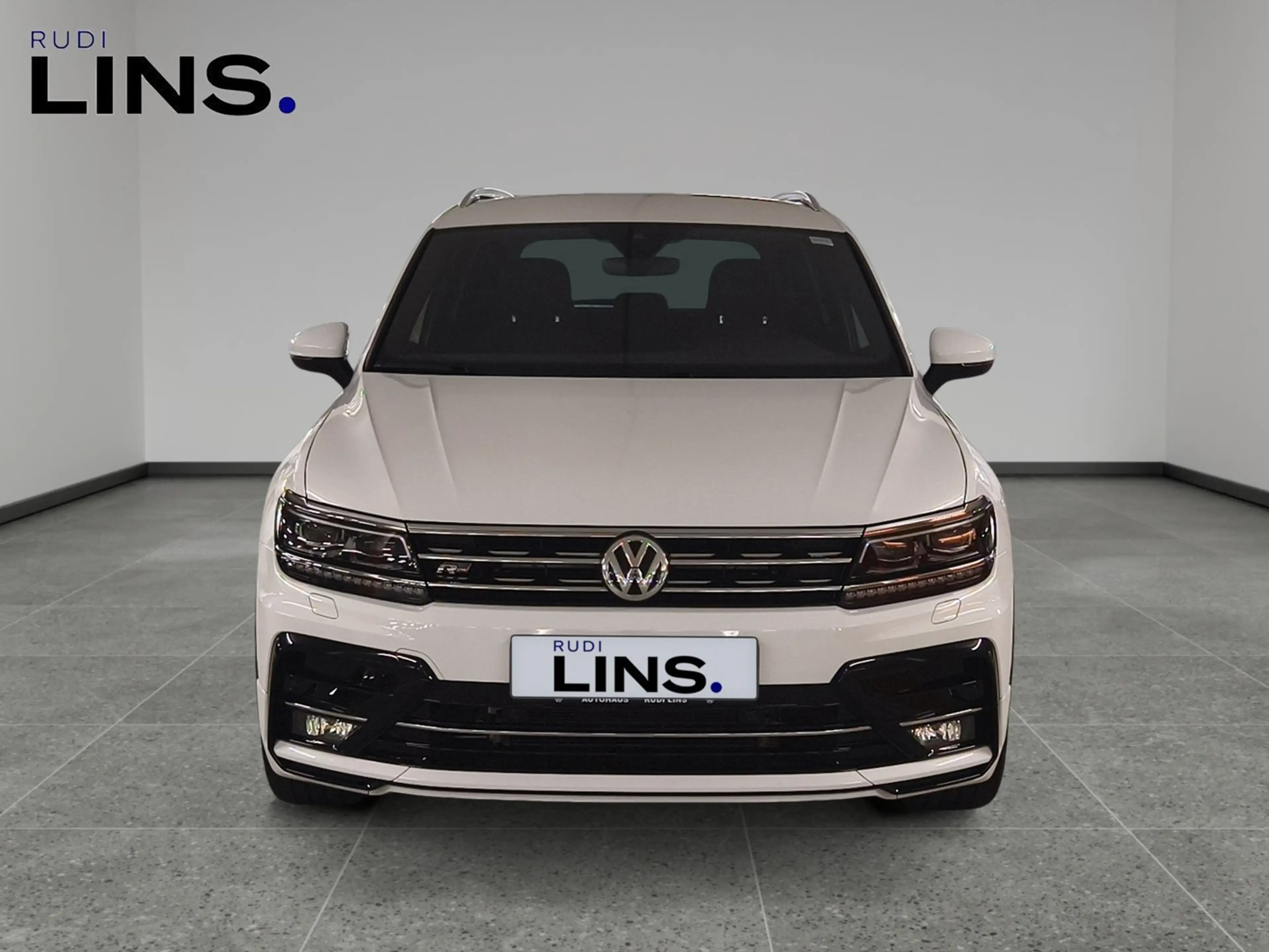 Volkswagen Tiguan Highline TDI SCR 4MOTION DSG — photo 8