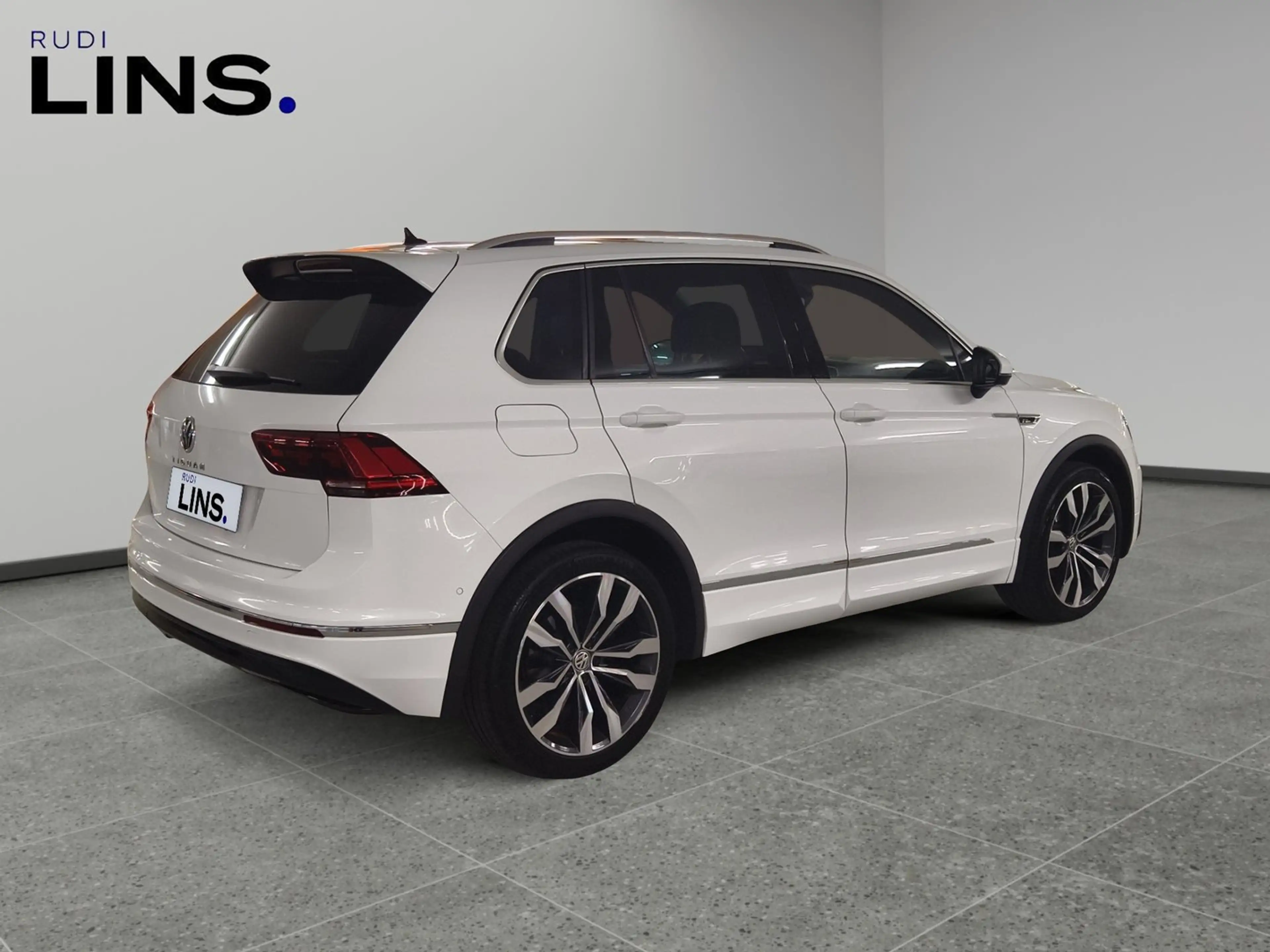 Volkswagen Tiguan Highline TDI SCR 4MOTION DSG — photo 5