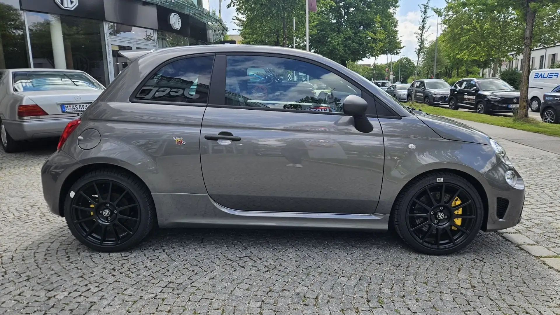 Abarth 695 1.4 T-Jet 132 kW*Beats*XENON*MTA !!!!! Gris - 2