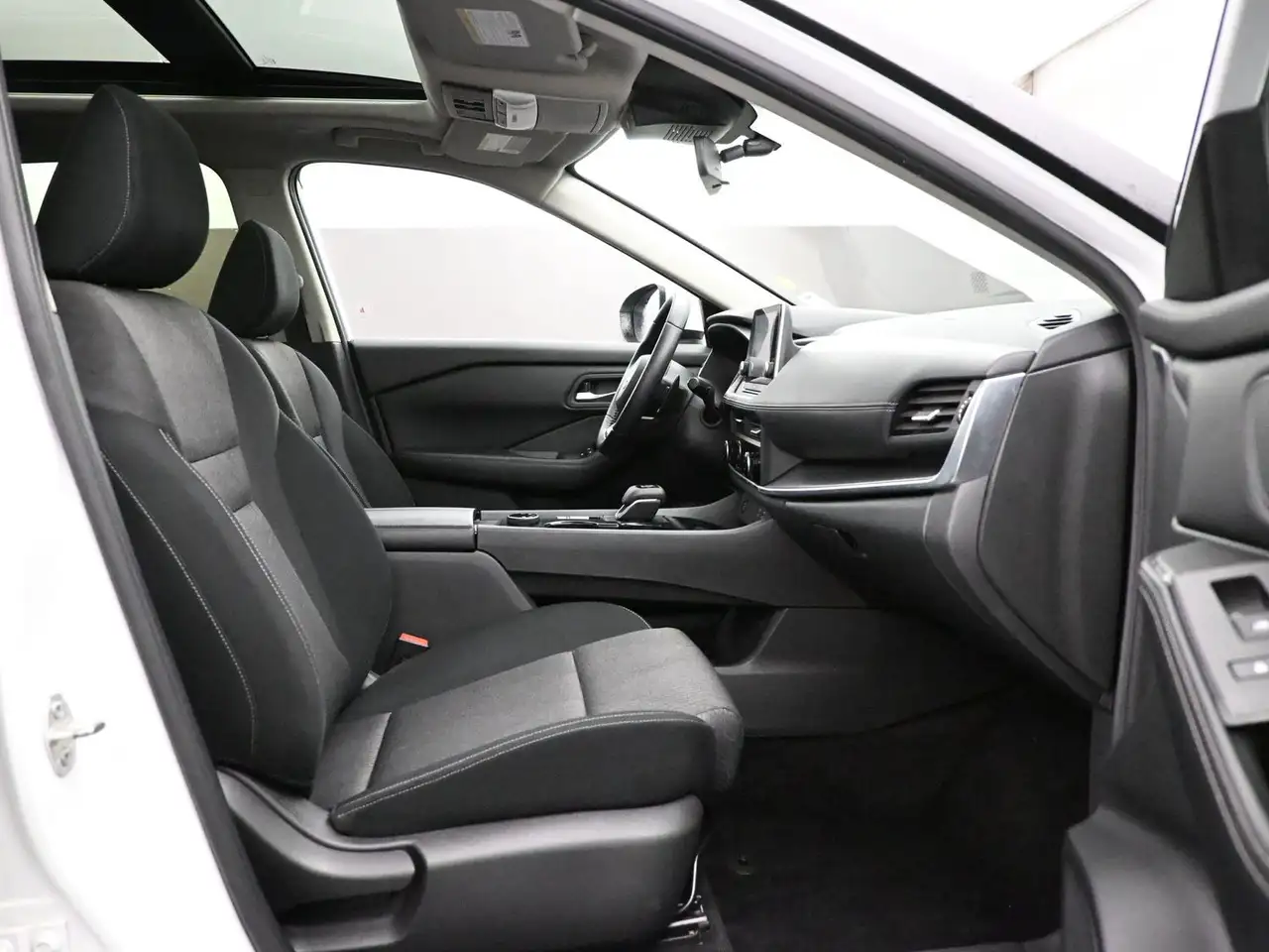 Nissan Rogue photo Nissan Rogue