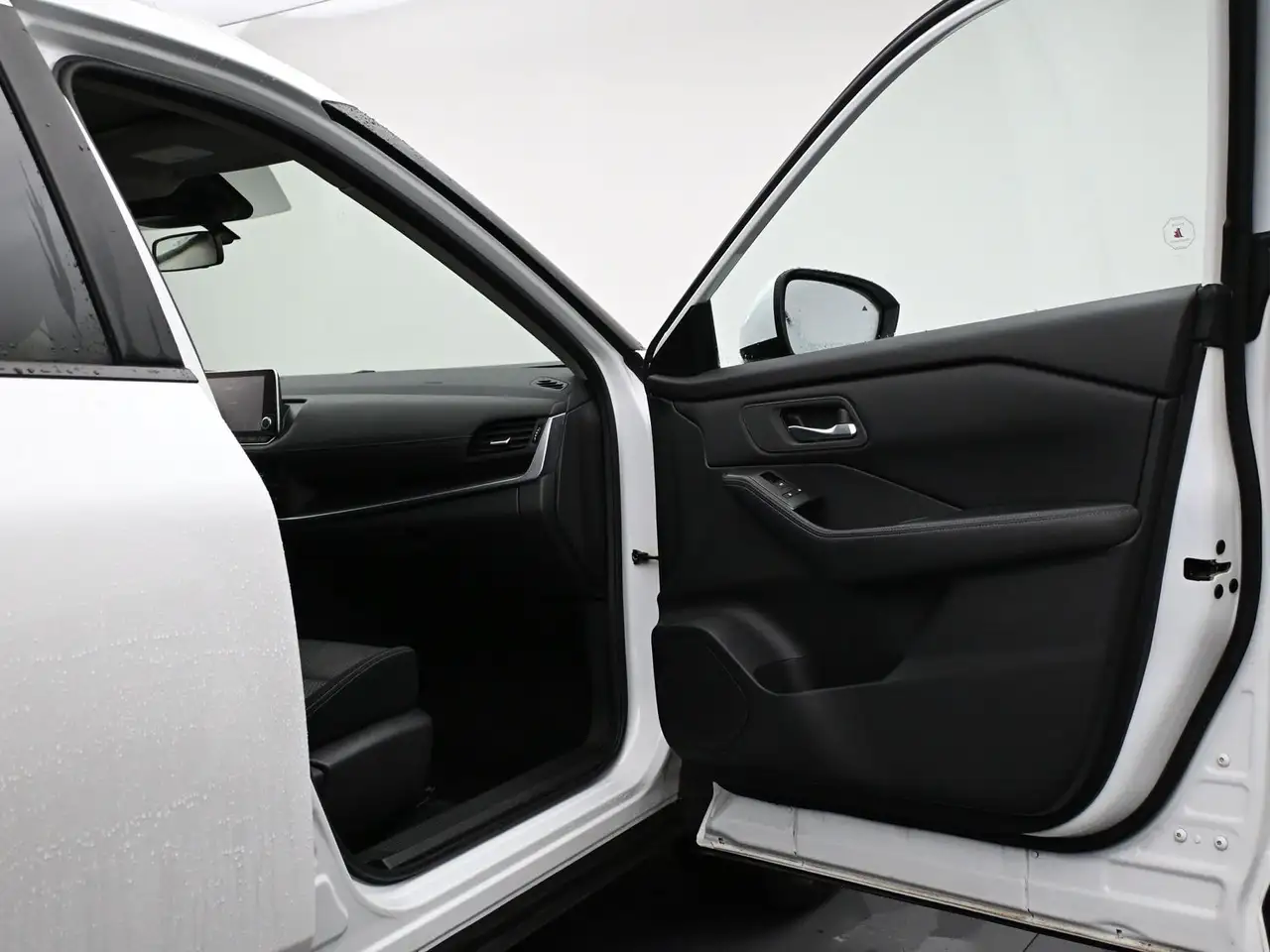 Nissan Rogue photo Nissan Rogue