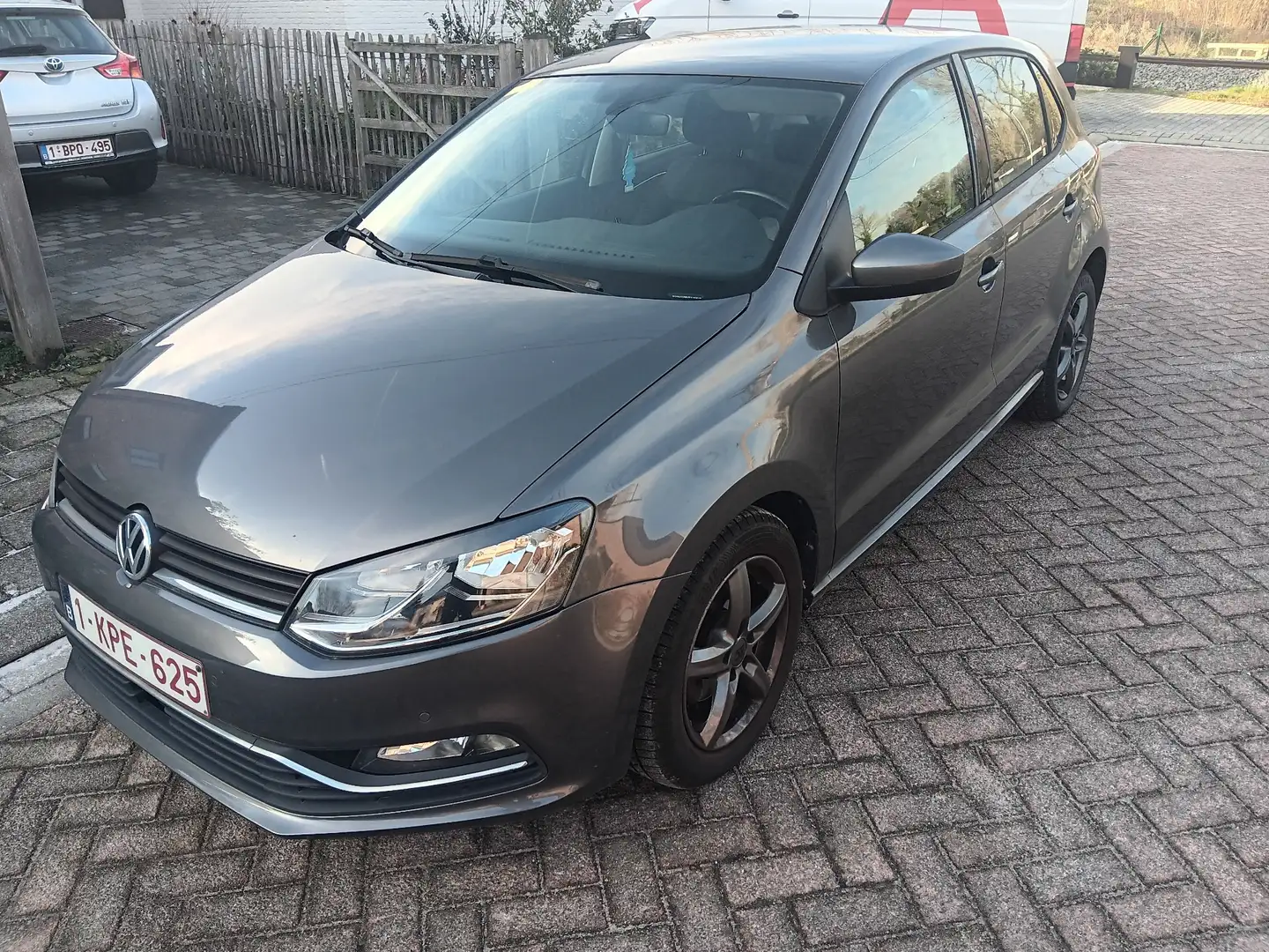 Volkswagen Polo 1.0 Comfortline Grijs - 2
