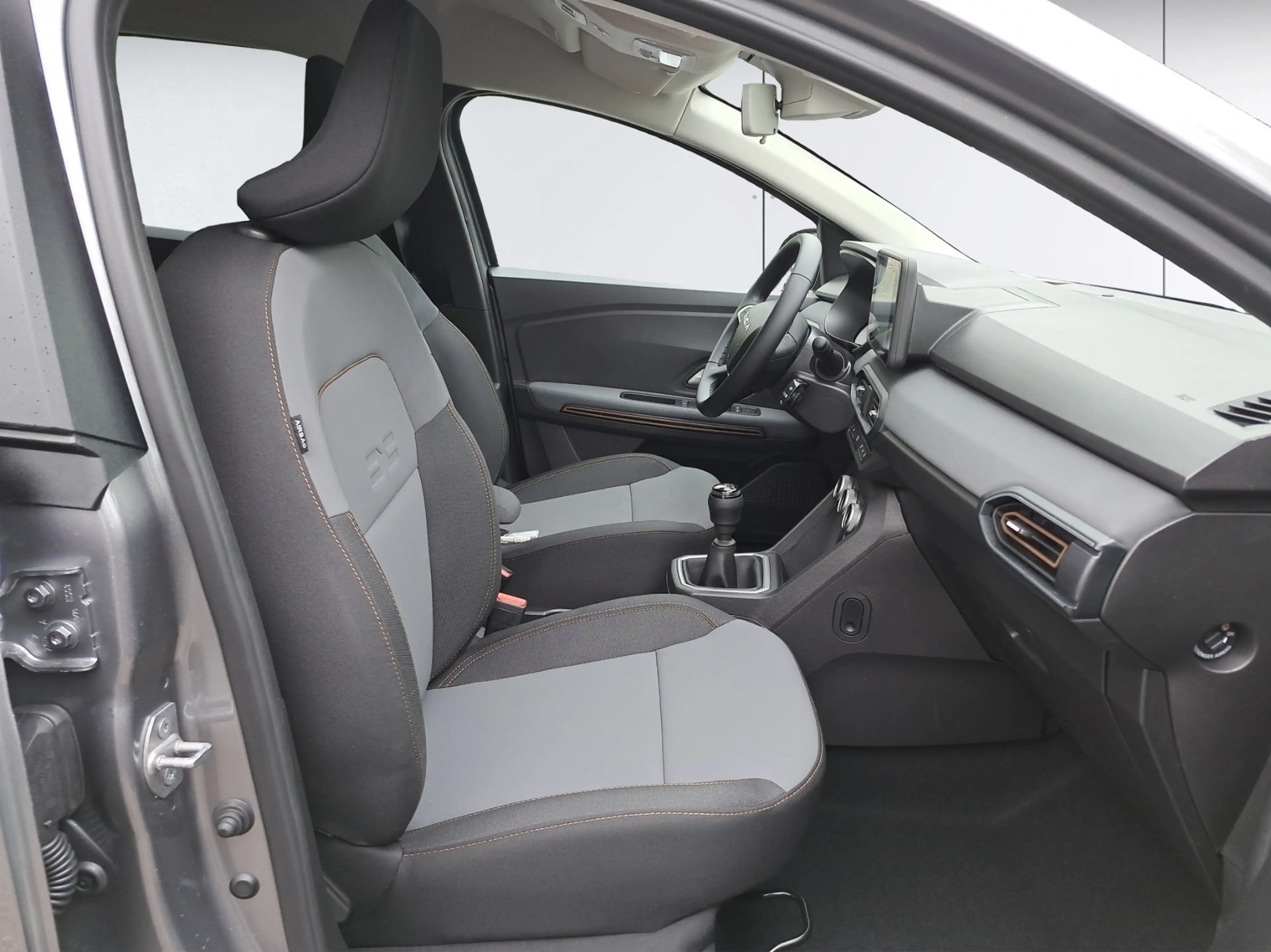 Dacia Jogger Extreme+ HYBRID 140 7-Sitzer — photo 8