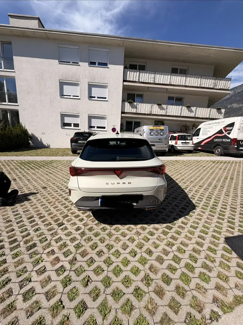 CUPRA Leon SP Kombi 1,5 TSI eHybrid 204 DSG - 1