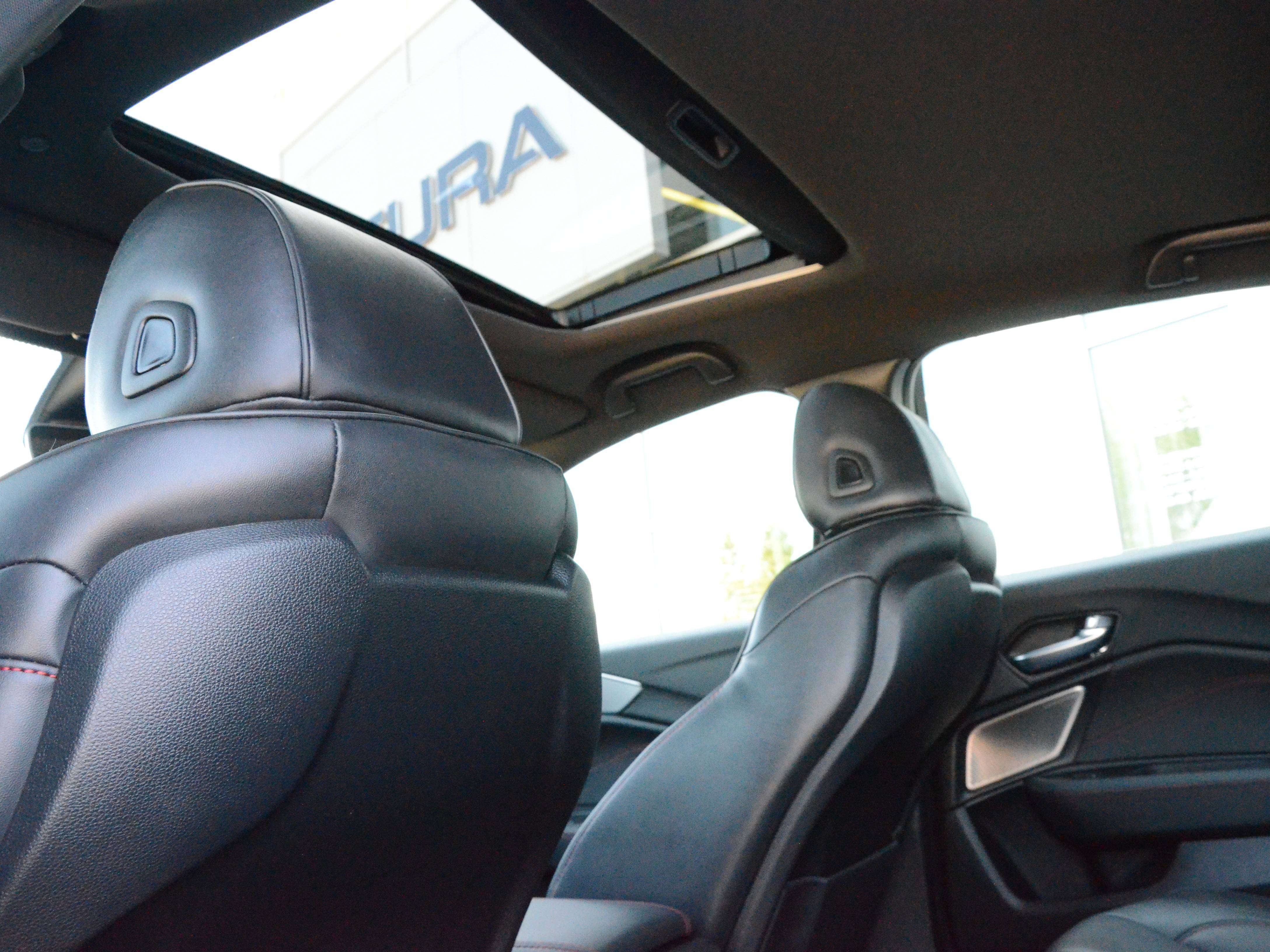 2025 Acura TLX