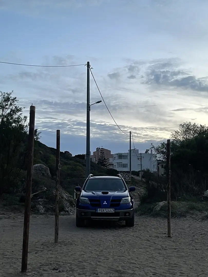 Mitsubishi Outlander 2.0 Turbo 4WD - 1