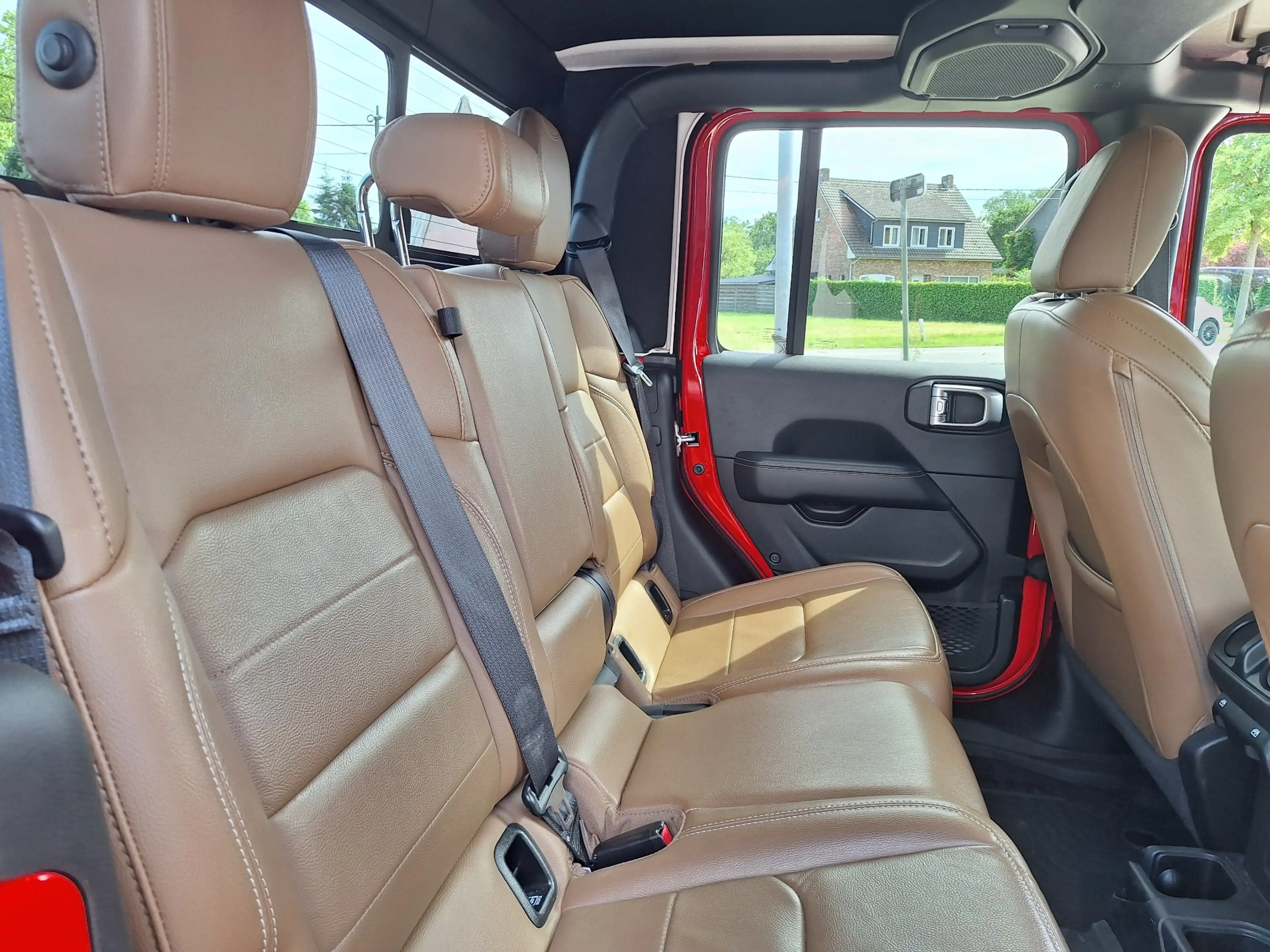 Jeep Gladiator 3.0 V6 4WD ATX Overland — photo 8