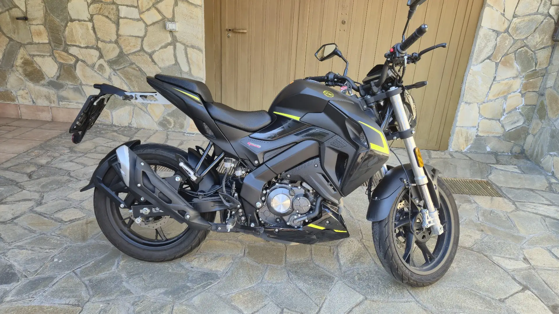 Keeway RKF 125 Negro - 2