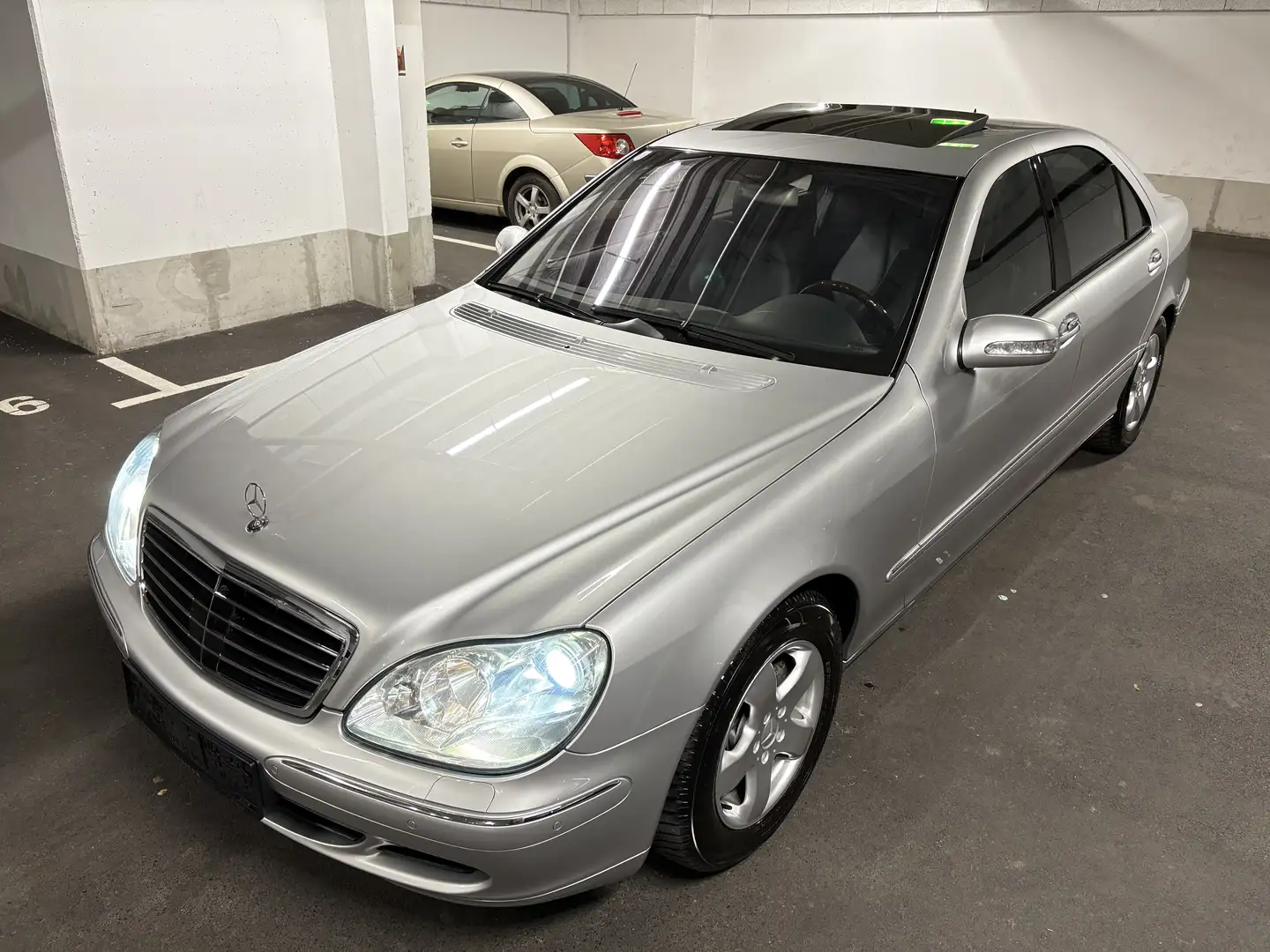 Mercedes-Benz S 500 L Aut. *Wenig KM* *Vollausstattung* *1.BESITZ* Silber - 1