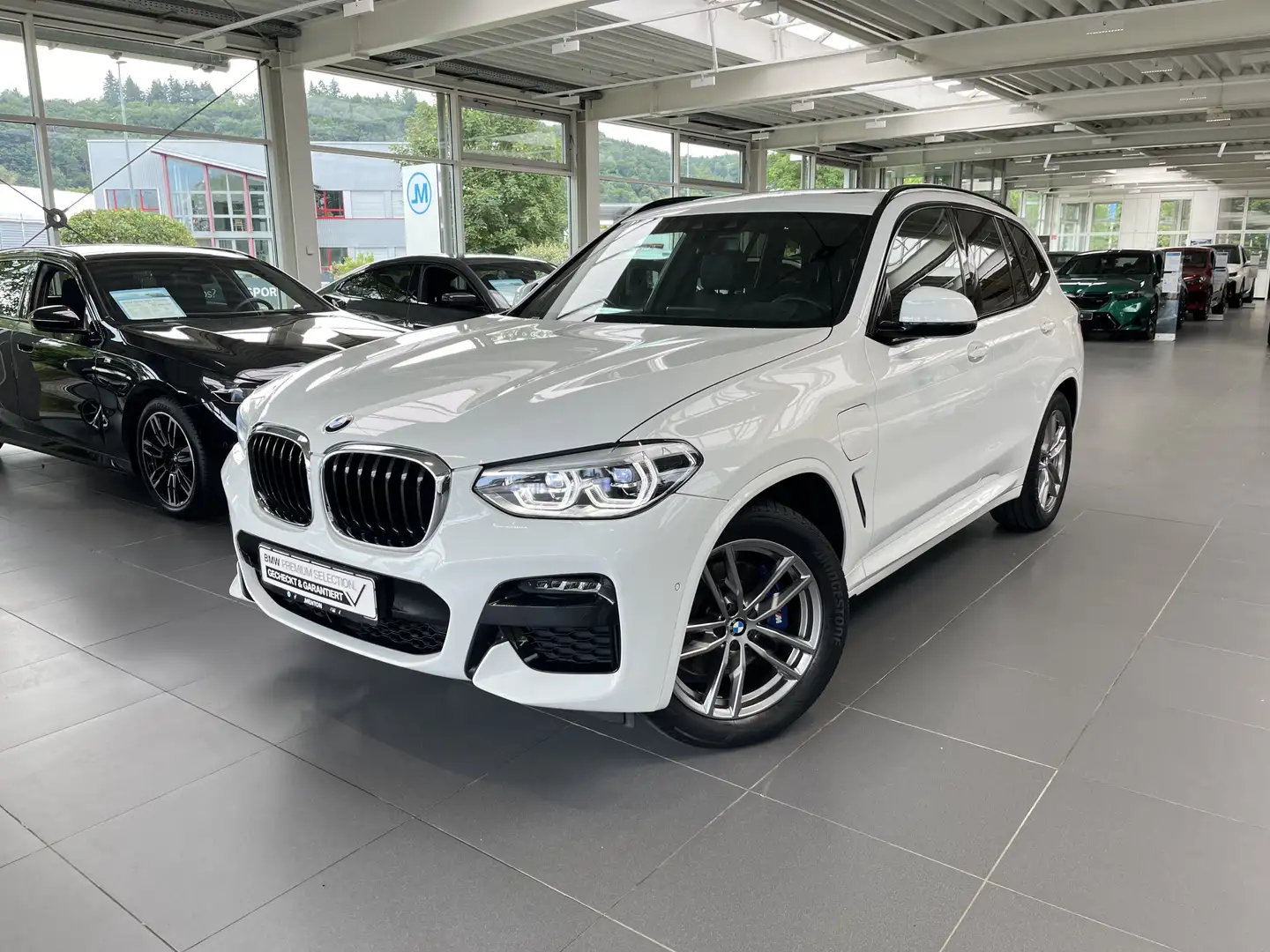 BMW X3 xDrive30e ab 389.-²/M-Sport/UPE 78.550.-/292 PS Weiß - 1