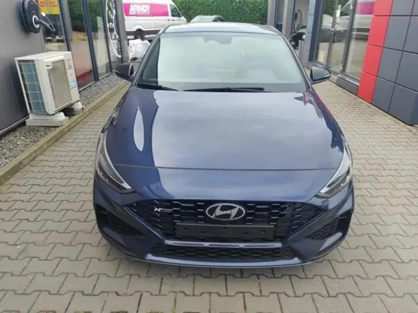 Hyundai i30 Fastback N Line Line*LED*Navi*Shzg*PDC*Cam*18Zo... Blau - 2