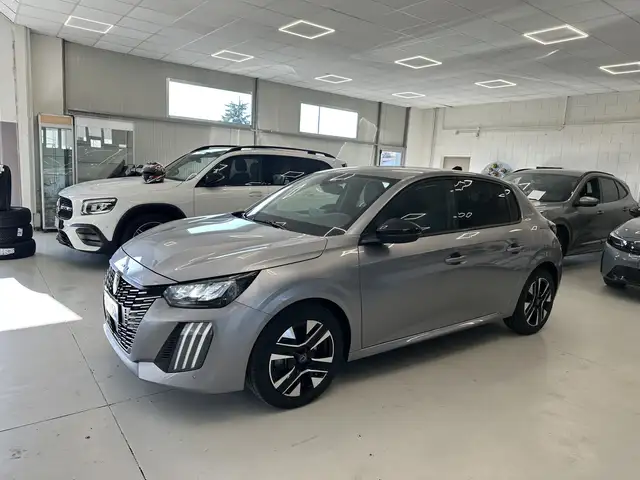 Peugeot 208 1.2 Allure 100cv