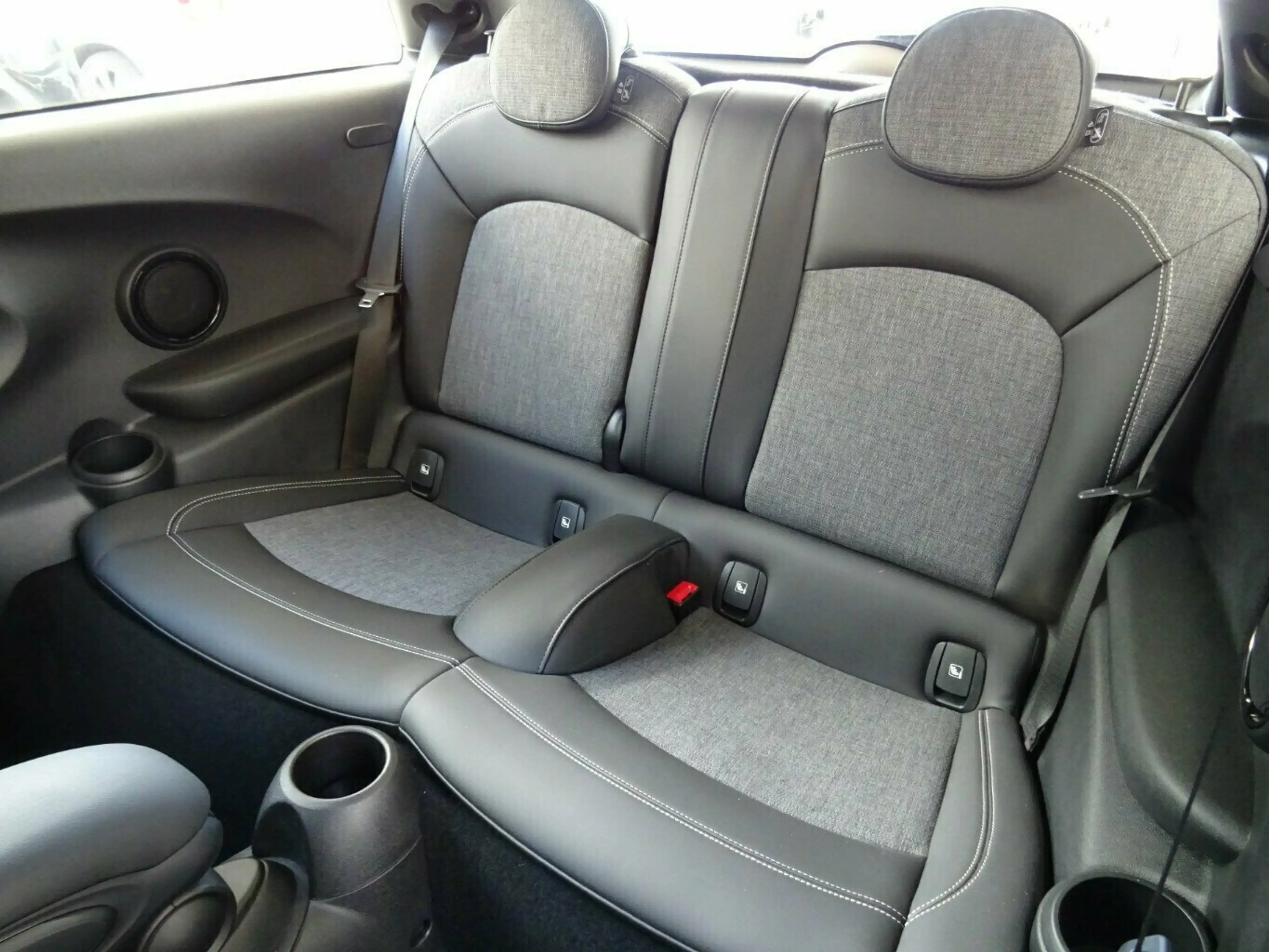MINI One Classic Trim Autom,Headup,Navig — photo 7