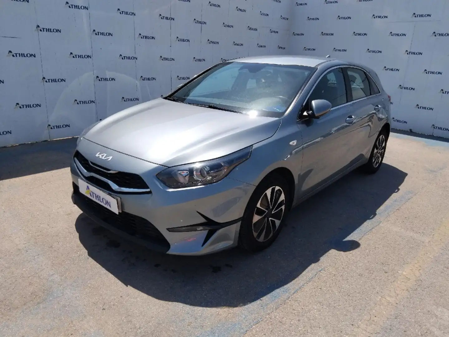 Kia Ceed / cee'd 1.0 T-GDI Drive 100 Gris - 1