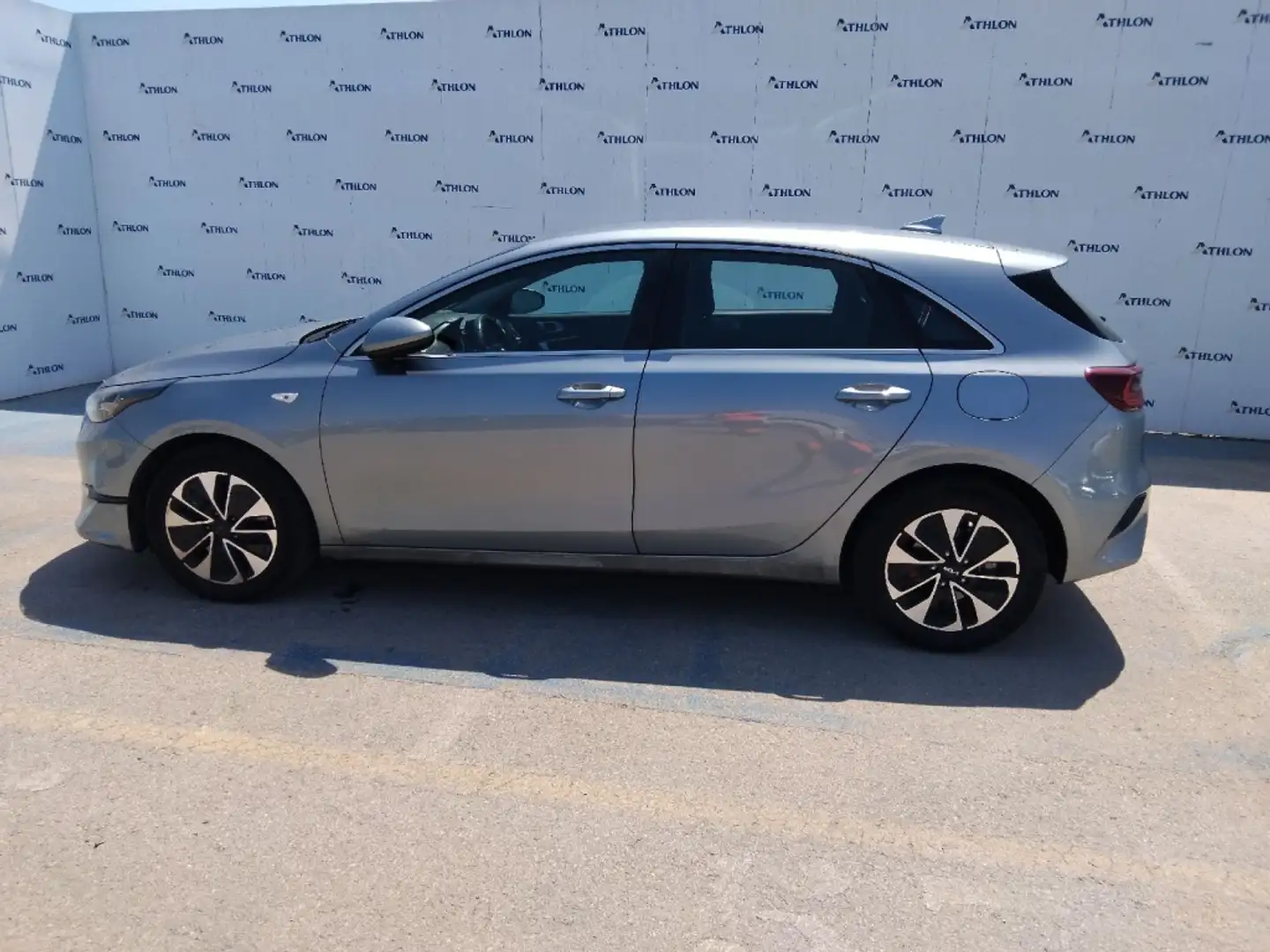 Kia Ceed / cee'd 1.0 T-GDI Drive 100 Gris - 2