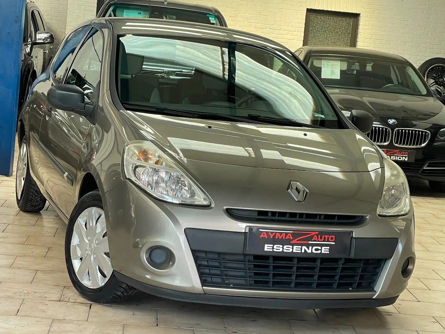 Renault Clio Clio 1.2i  *** EURO 5 *** GARANTIE 12 MOIS *** Grijs - 1