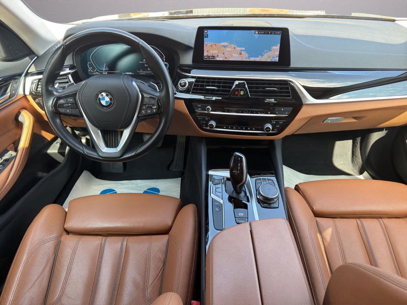 BMW 530 e Sport Line Lim. LED/Kamera/Head-Up — photo 13