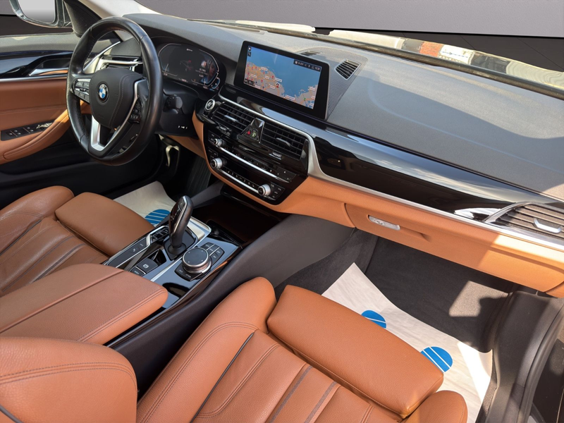 BMW 530 e Sport Line Lim. LED/Kamera/Head-Up — photo 10