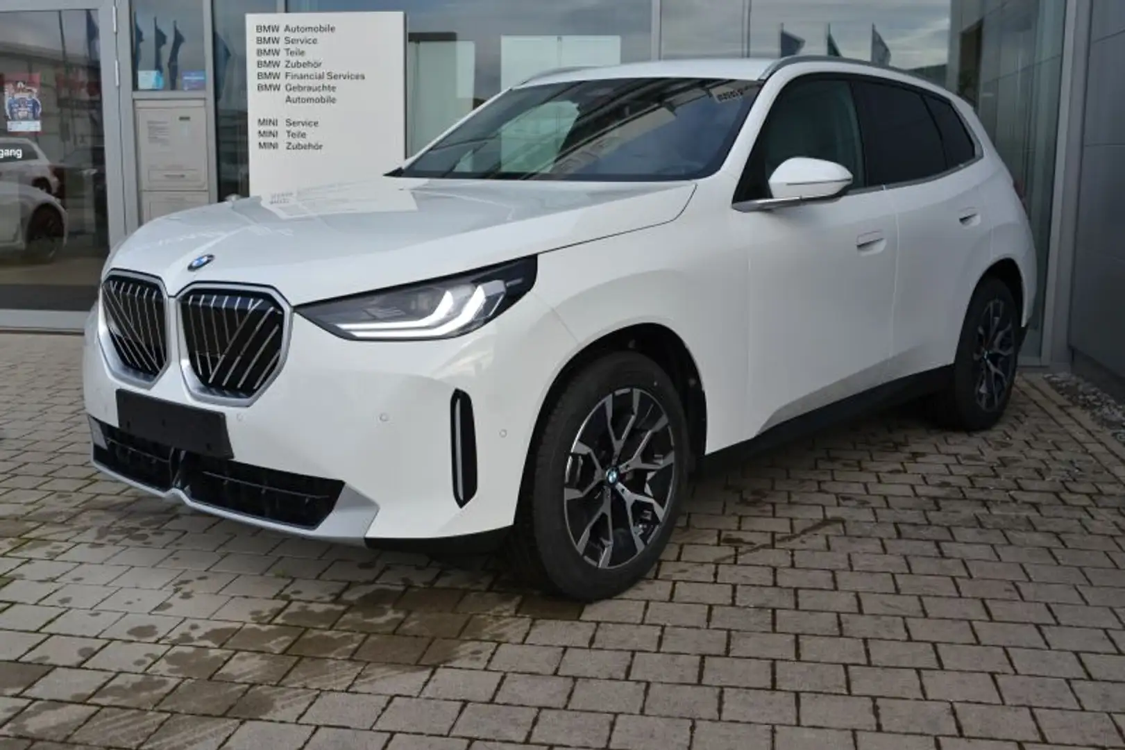 BMW X3 20 xDrive AHK. DA. PA Weiß - 2
