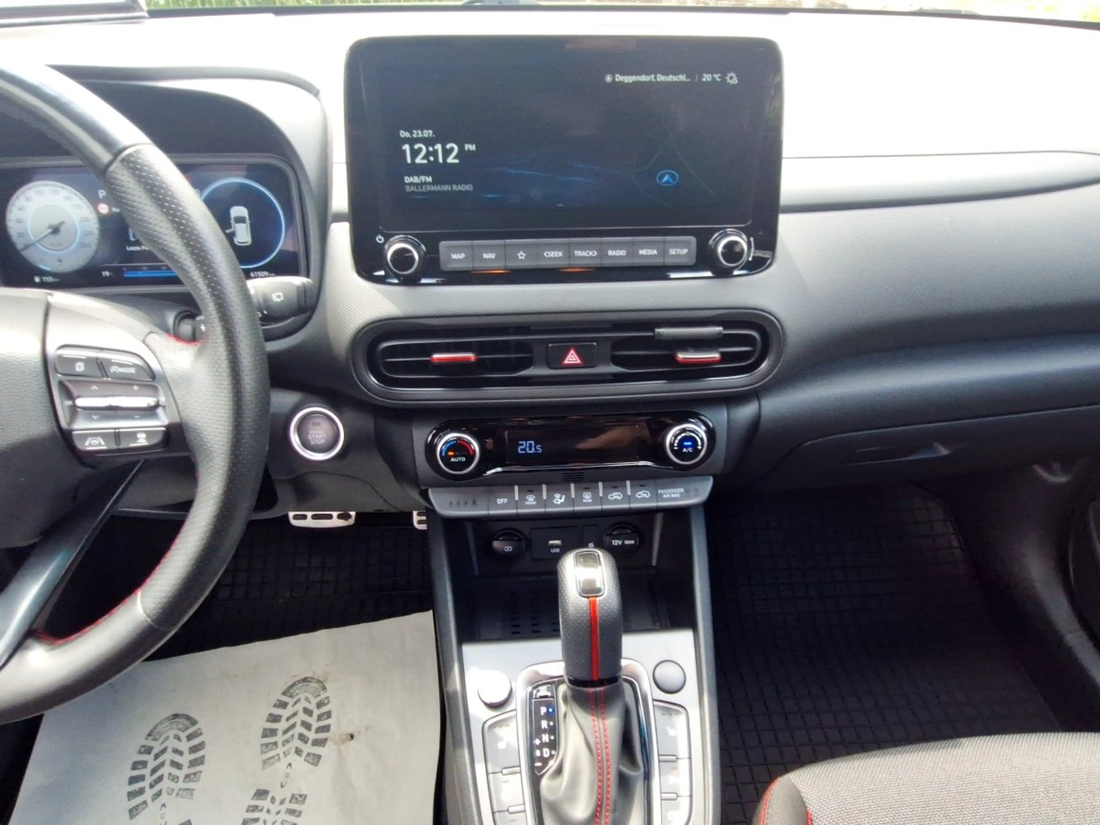 Hyundai KONA 1.6 T-GDI N Line DCT NAVI|HEAD-UP|SHZ|PDC — photo 11