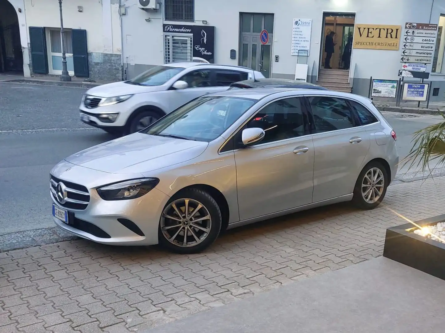 Mercedes-Benz B 180 Classe B - W247 2018 d Sport Plus auto Silber - 2