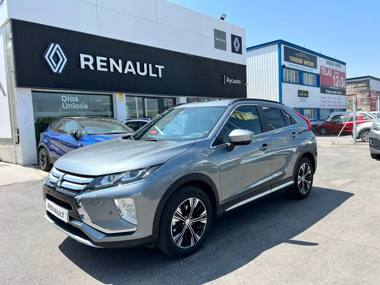 Mitsubishi Eclipse Cross 150 T Motion 2WD 8CVT Gris - 1