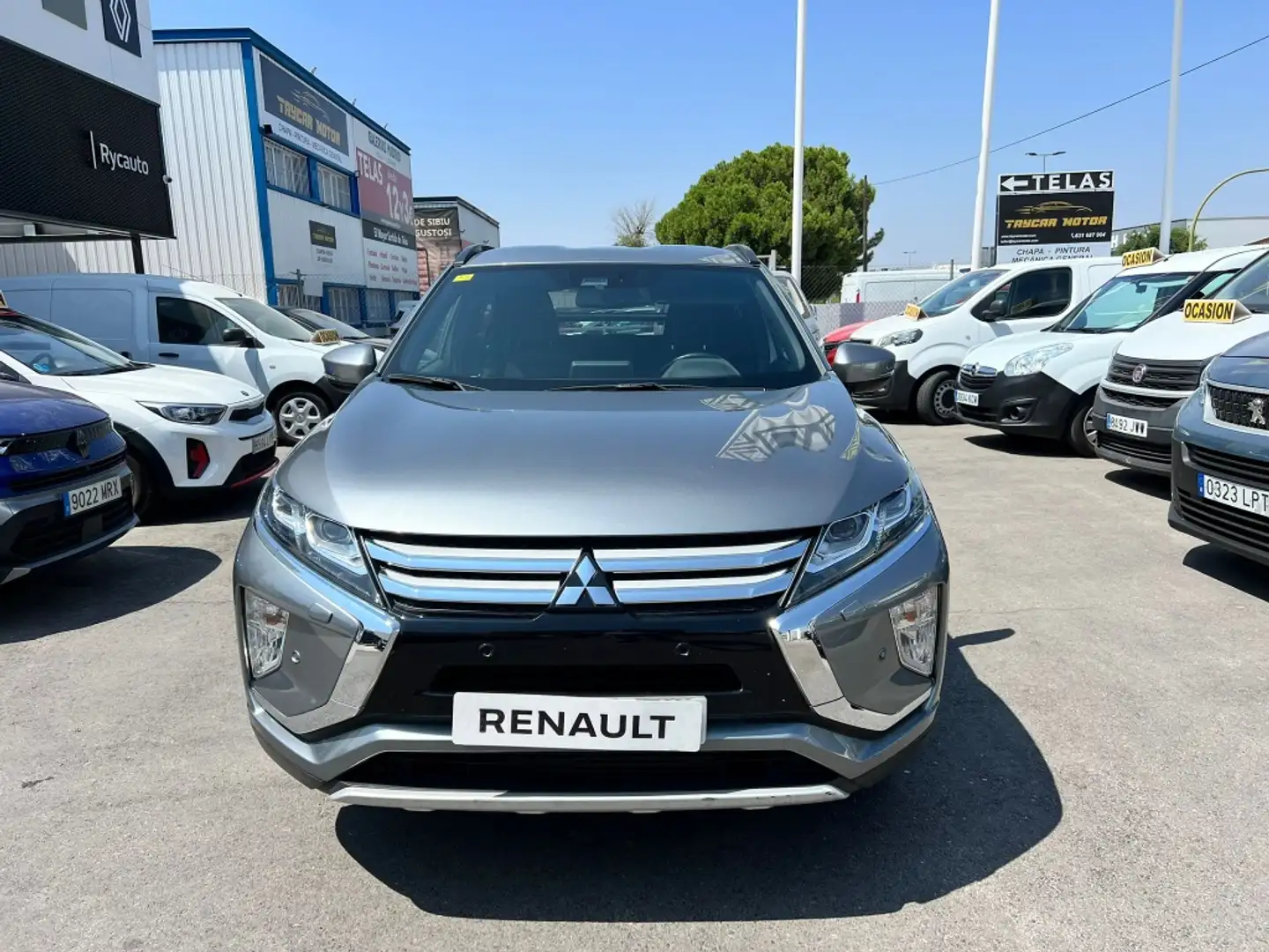 Mitsubishi Eclipse Cross 150 T Motion 2WD 8CVT Gris - 2