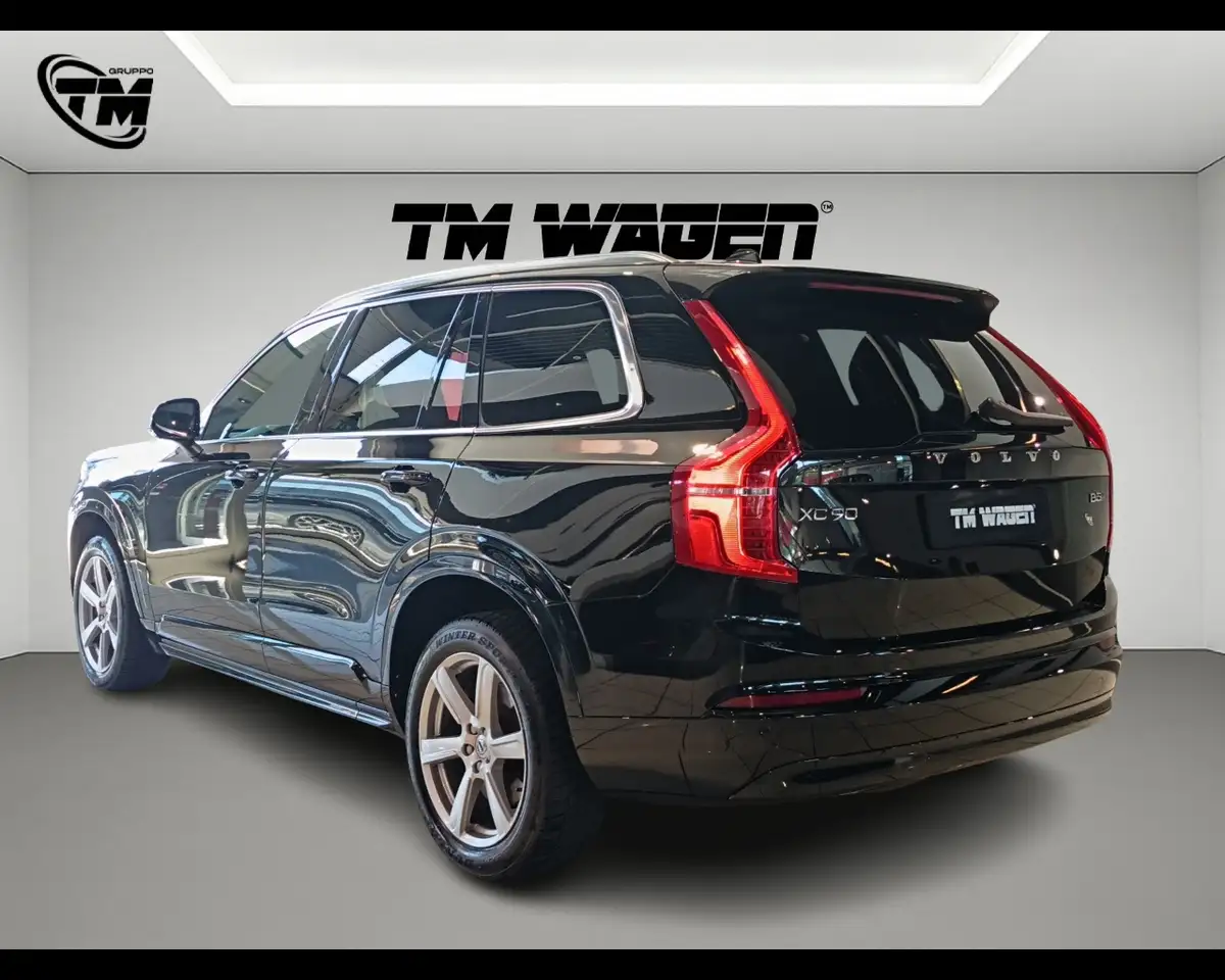 2022 Volvo XC90 B5 (d) AWD automatico 7 posti PLUS DARK 2022 4X4, photograph 6