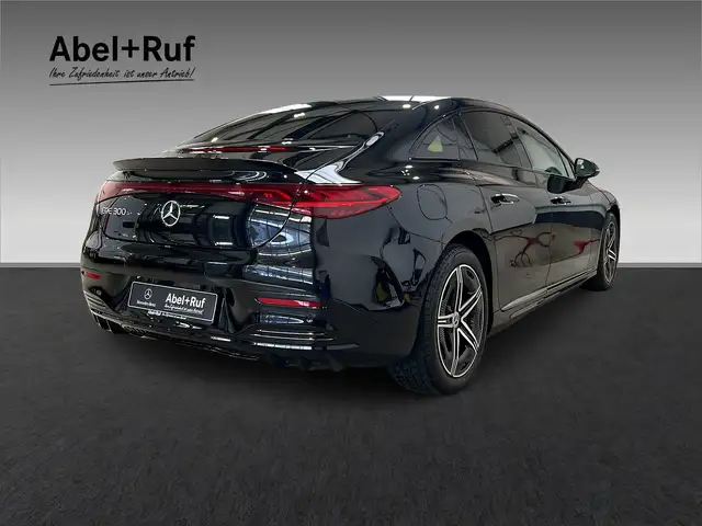 Mercedes-Benz 300 view 7