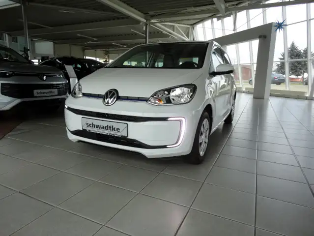 Volkswagen e-up! move up!
