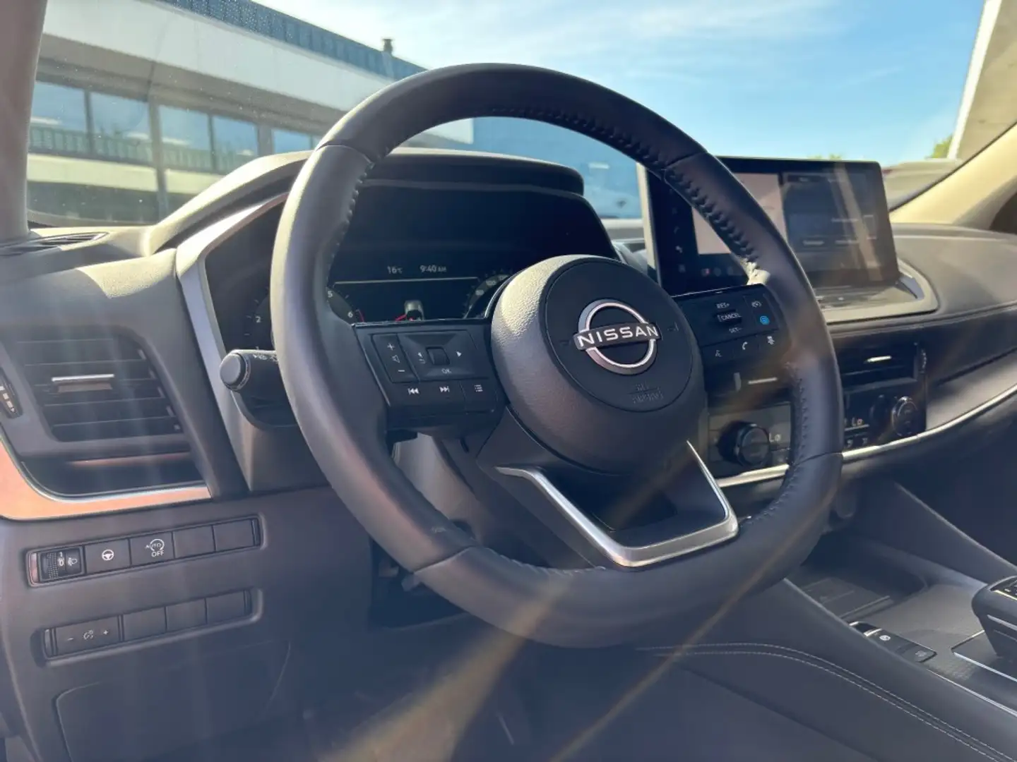 Nissan Qashqai 1.3 MHEV X N-CONNECTA AUTOMAAT WIDESCREEN CAMERA36 Grijs - 2