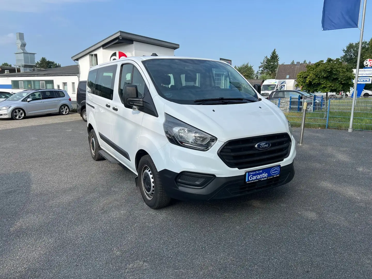 Ford Transit /Tourneo Custom Kombi 320 L1 - 9-Sitzer Weiß - 1