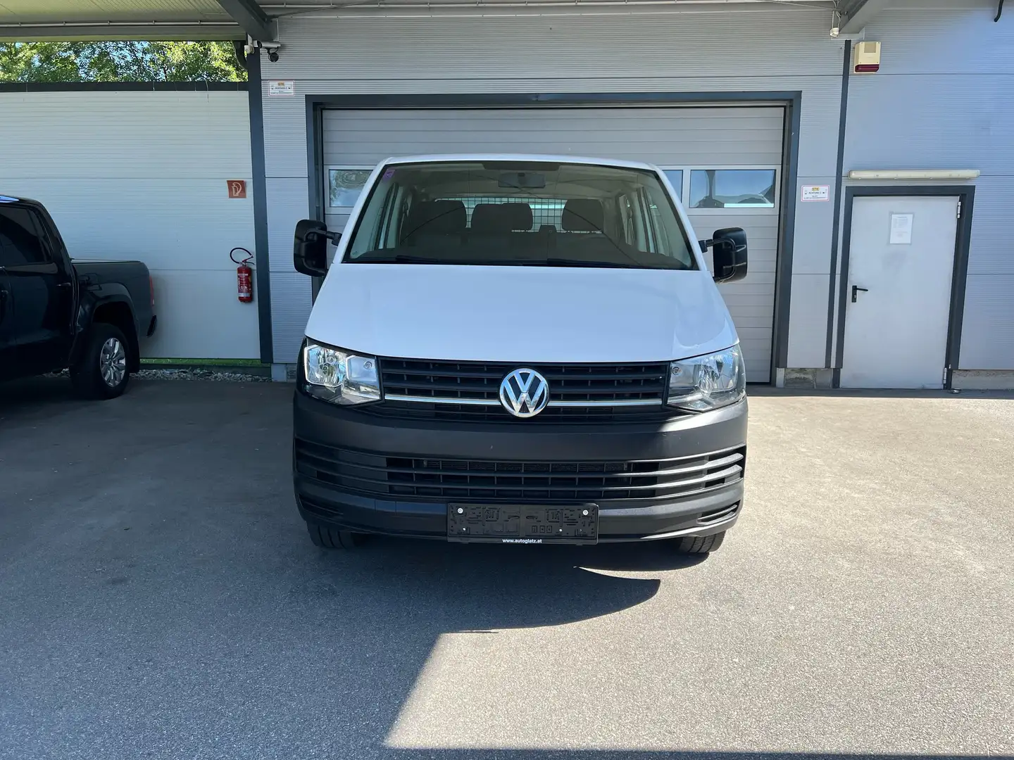 Volkswagen T6 Transporter Doka-Pritsche 2,0 TDI KLIMAANLAGE/AHV/ZGG 3,0t Weiß - 1