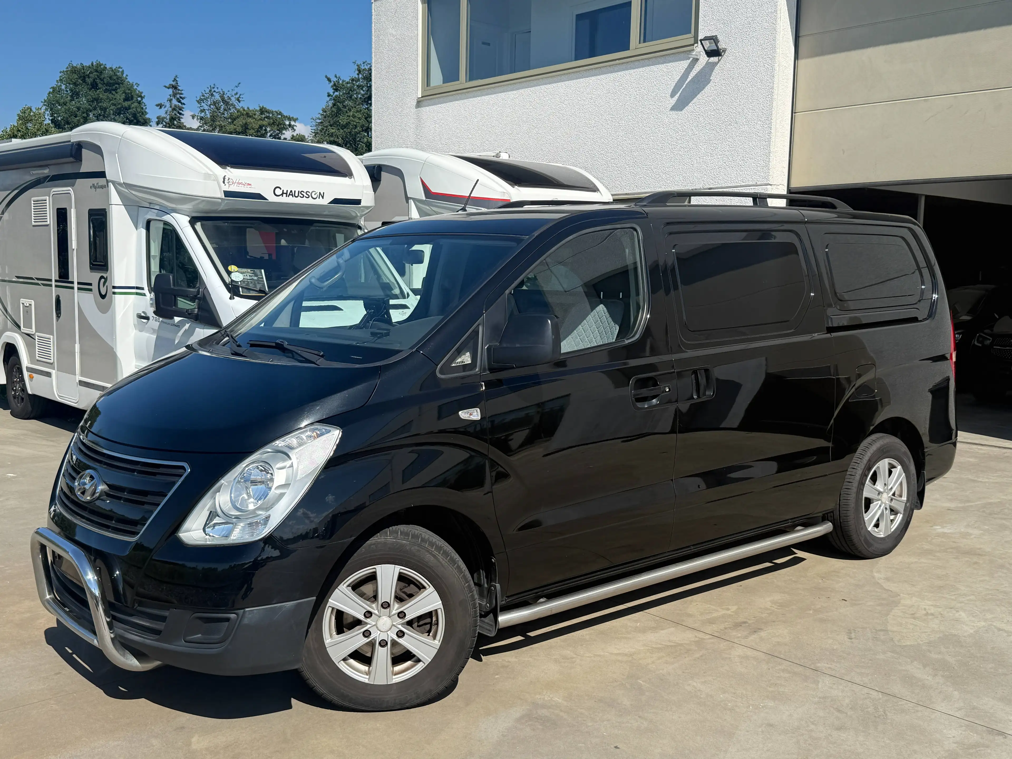 Hyundai H-1 Hyundai H-1 2.5 CRDi Lichte Vracht – Mini Camper – CarPlay – Camera – Trekhaak