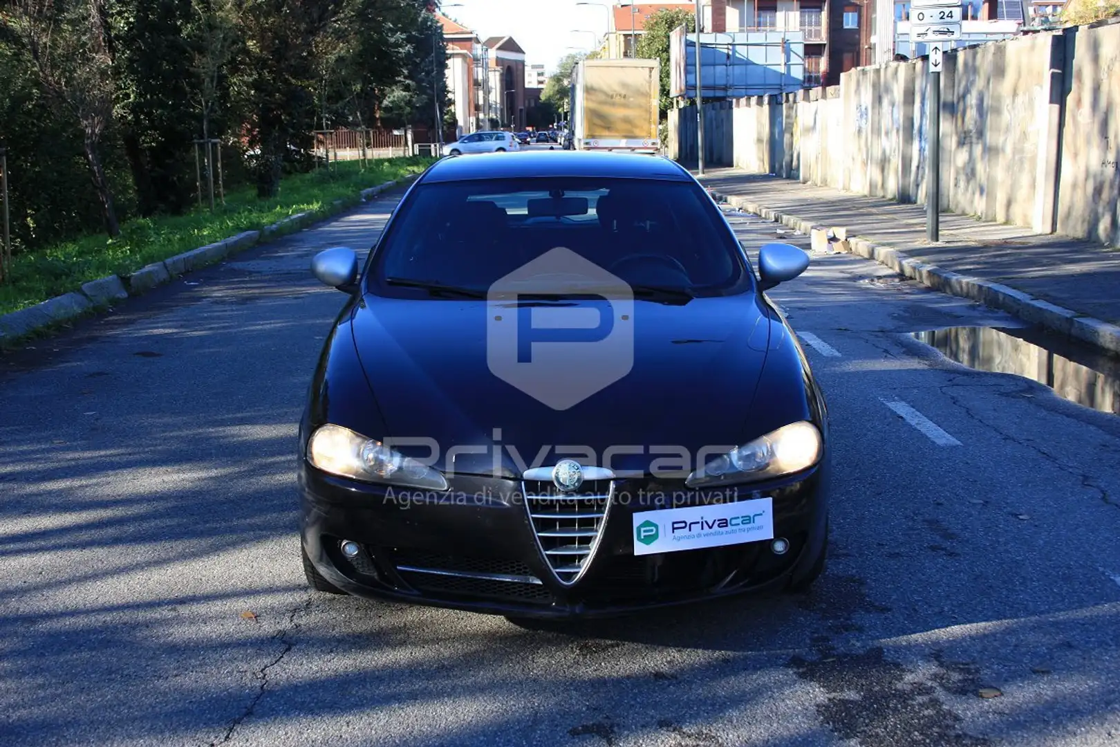 Alfa Romeo 147 147 1.9 JTD (120) 5 porte Progression Nero - 2