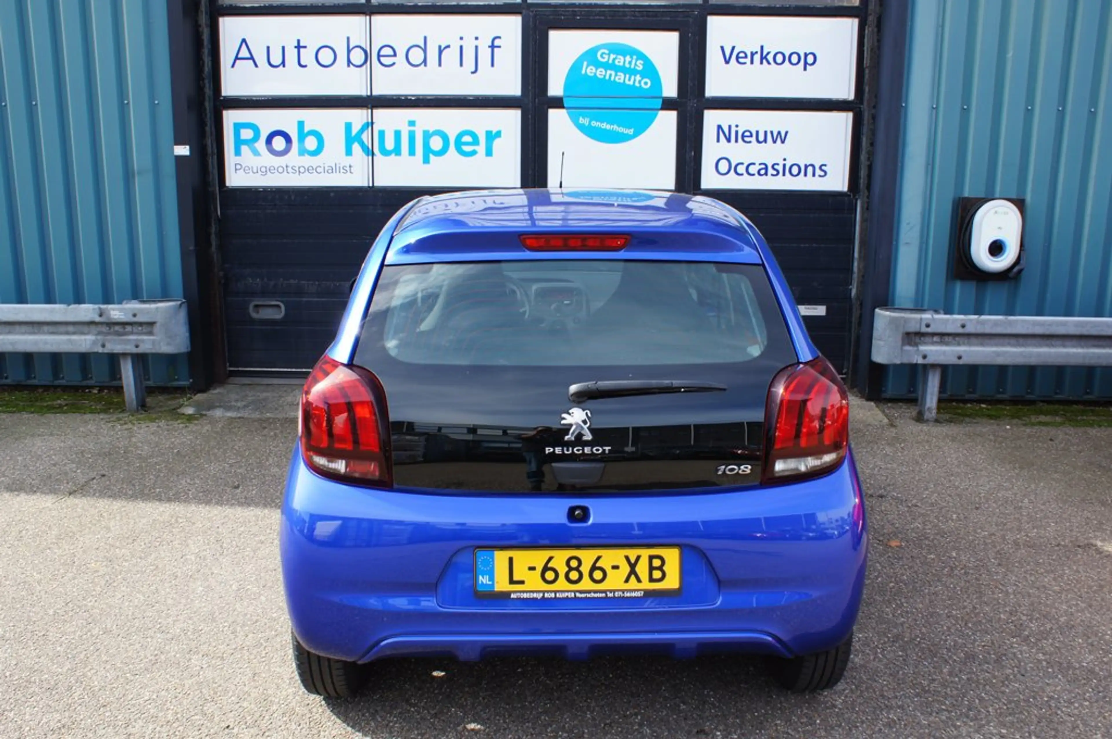 Peugeot 108 1.0 e-VTi Active — photo 3