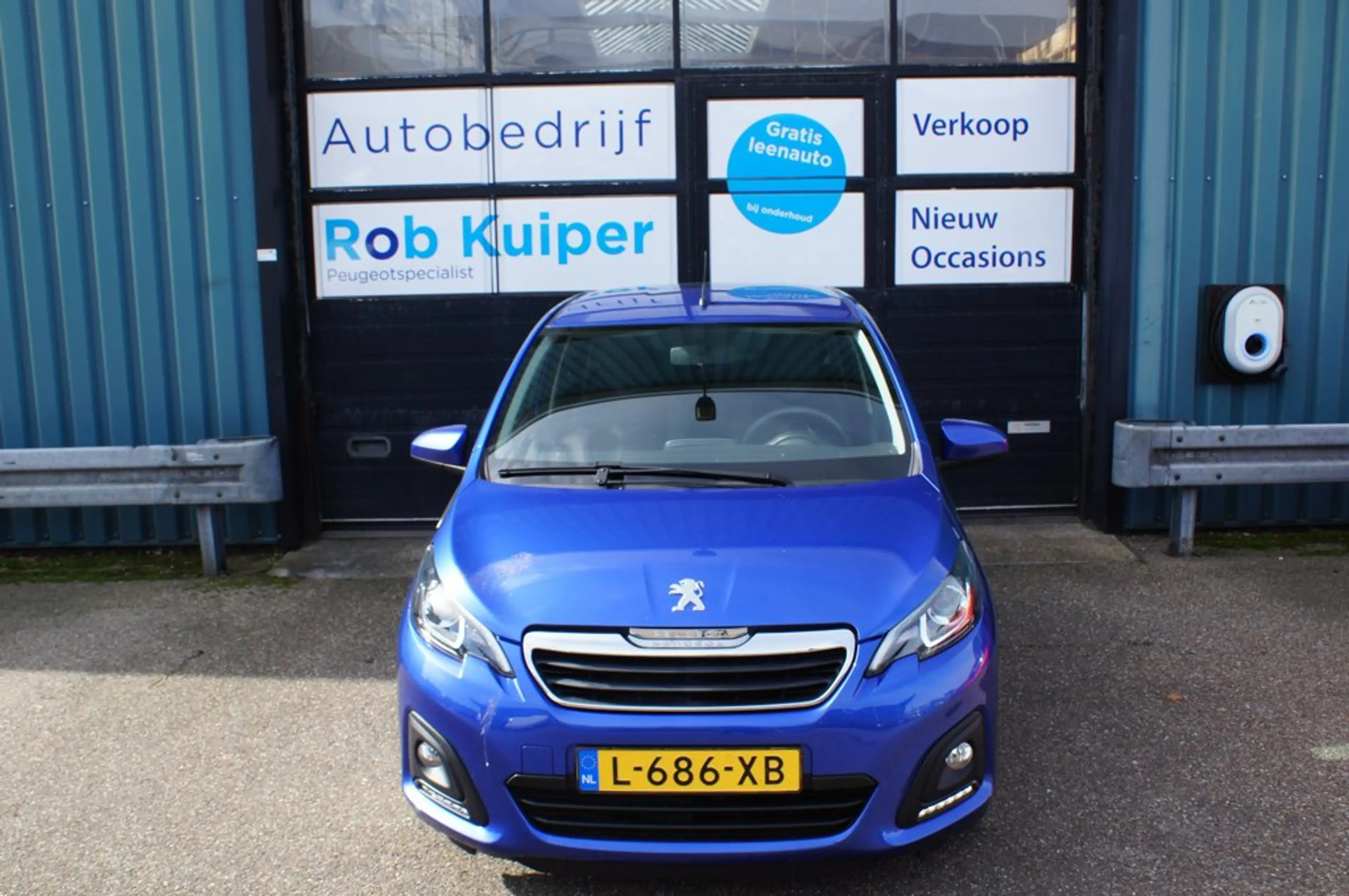 Peugeot 108 1.0 e-VTi Active — photo 2