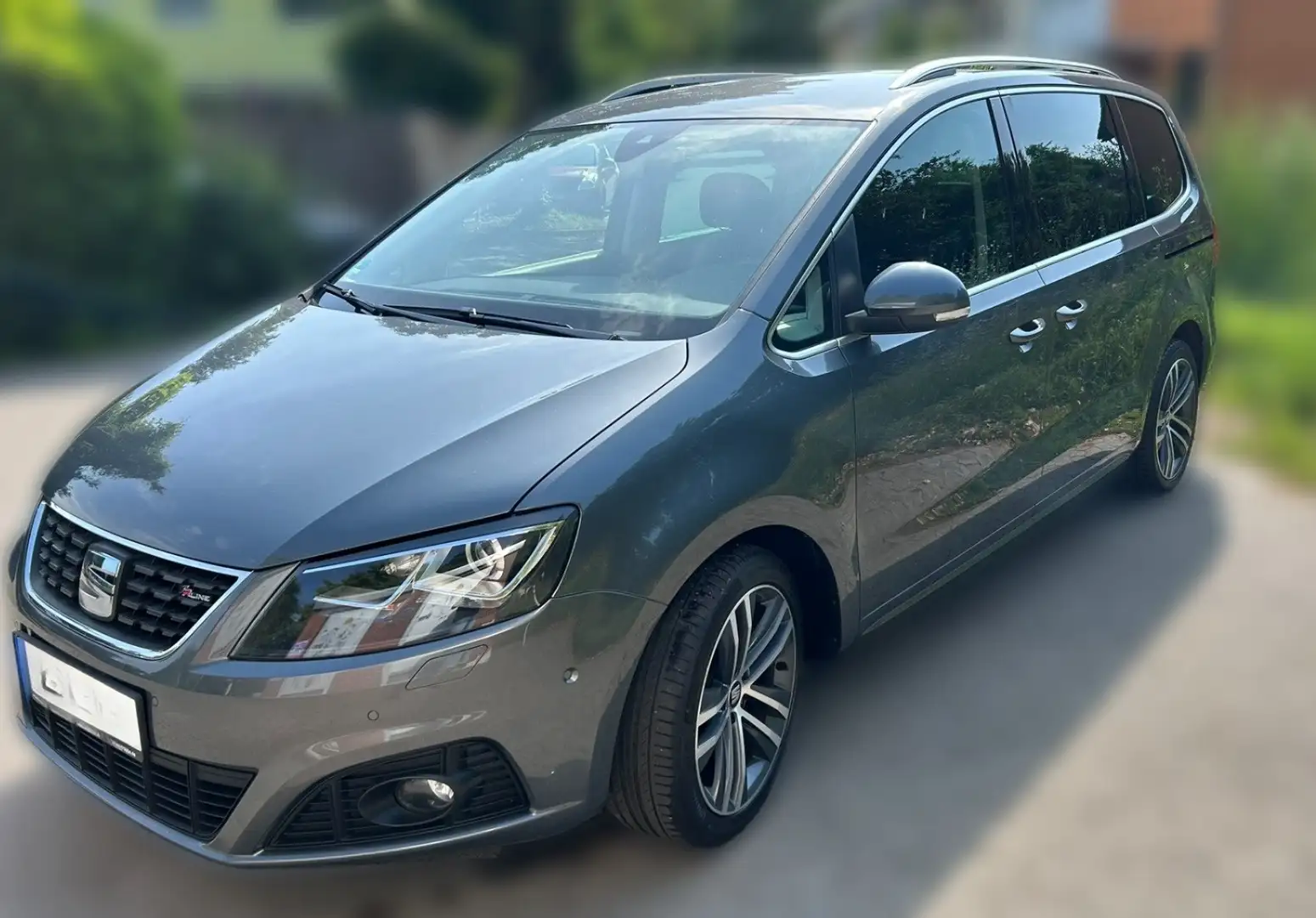 SEAT Alhambra Alhambra 1.4 TSI S Grau - 2