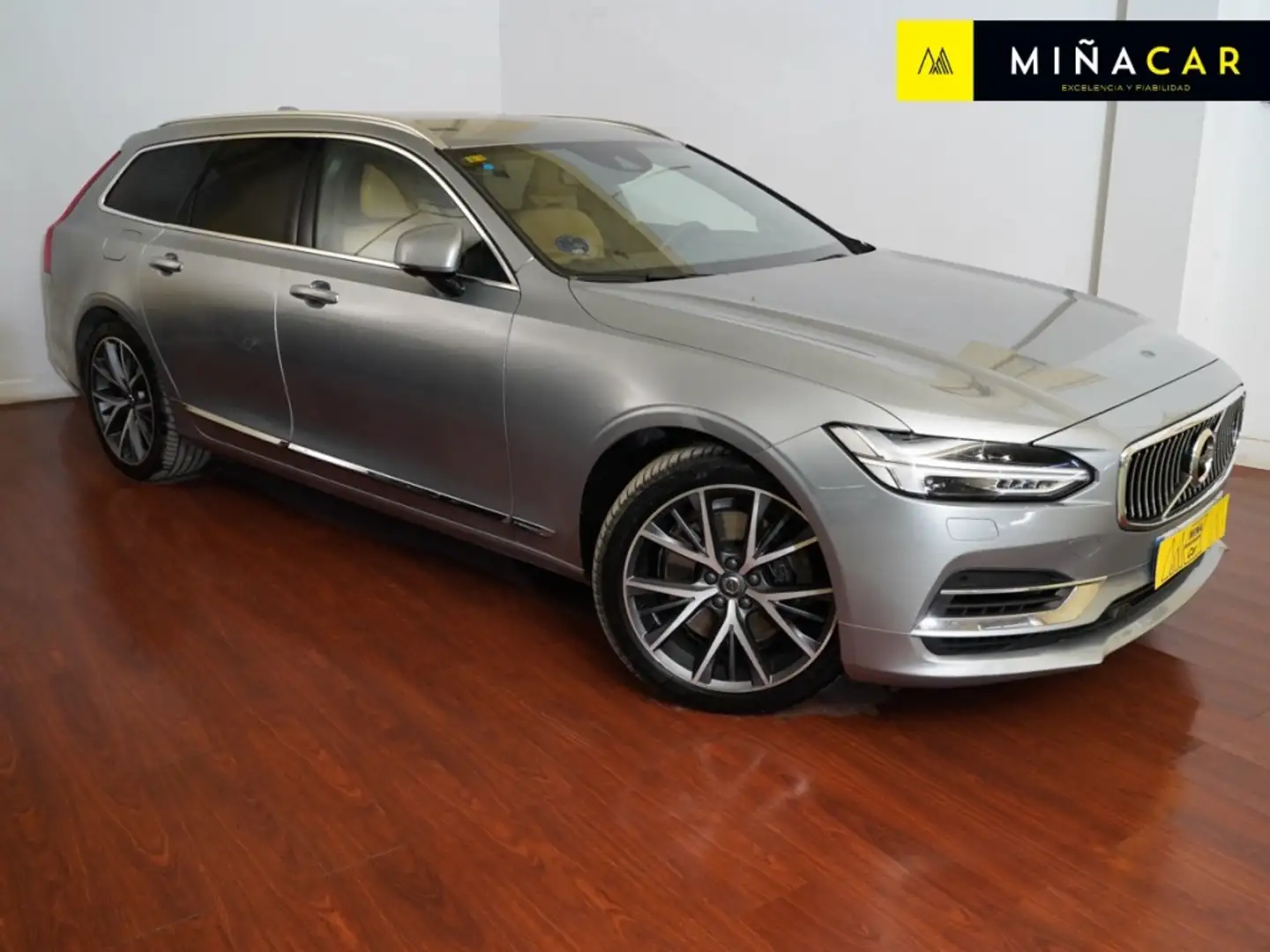 Volvo V90 T8 Inscription Twin AWD Gris - 2
